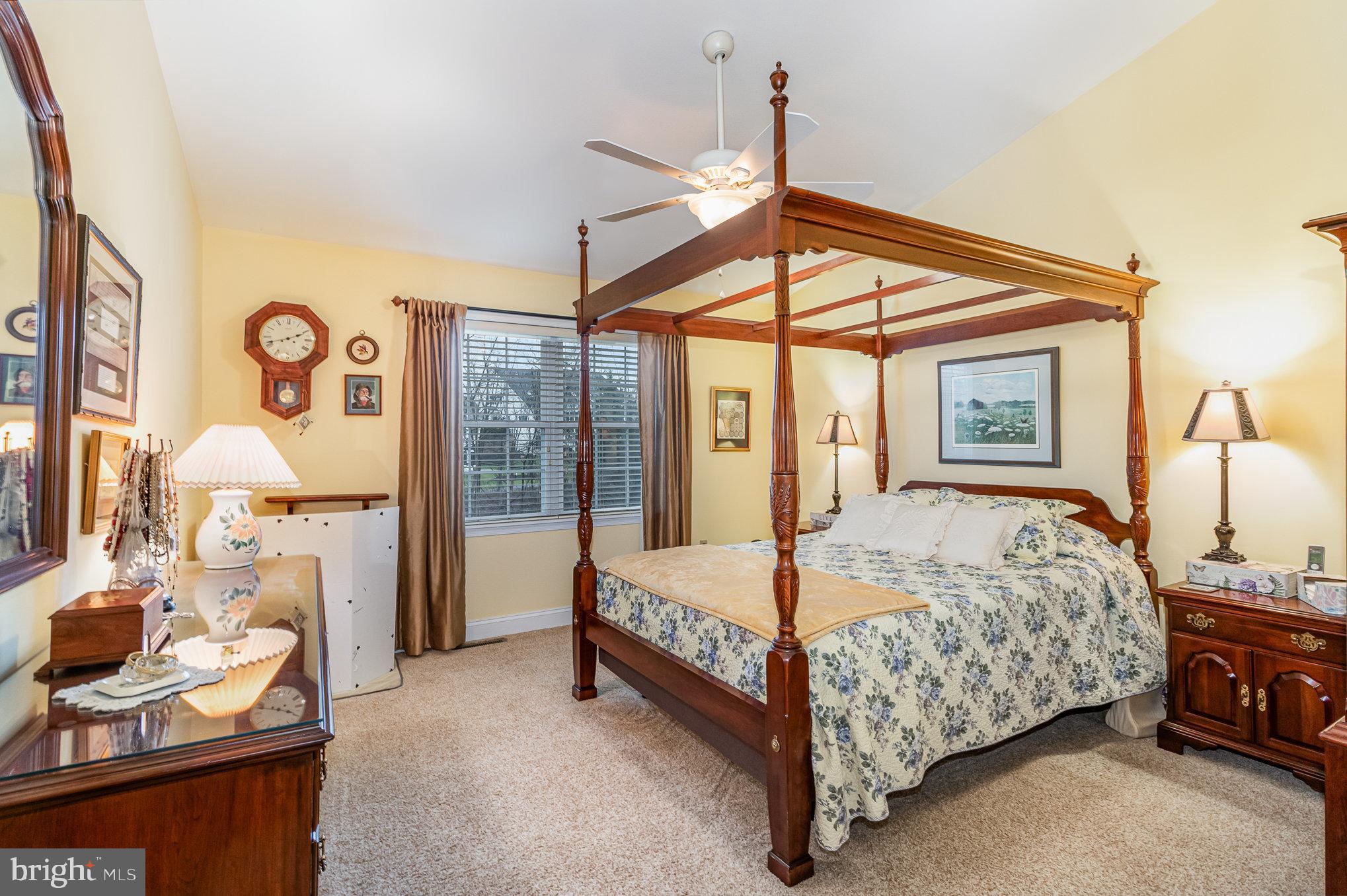 BRYNFIELD - Residential