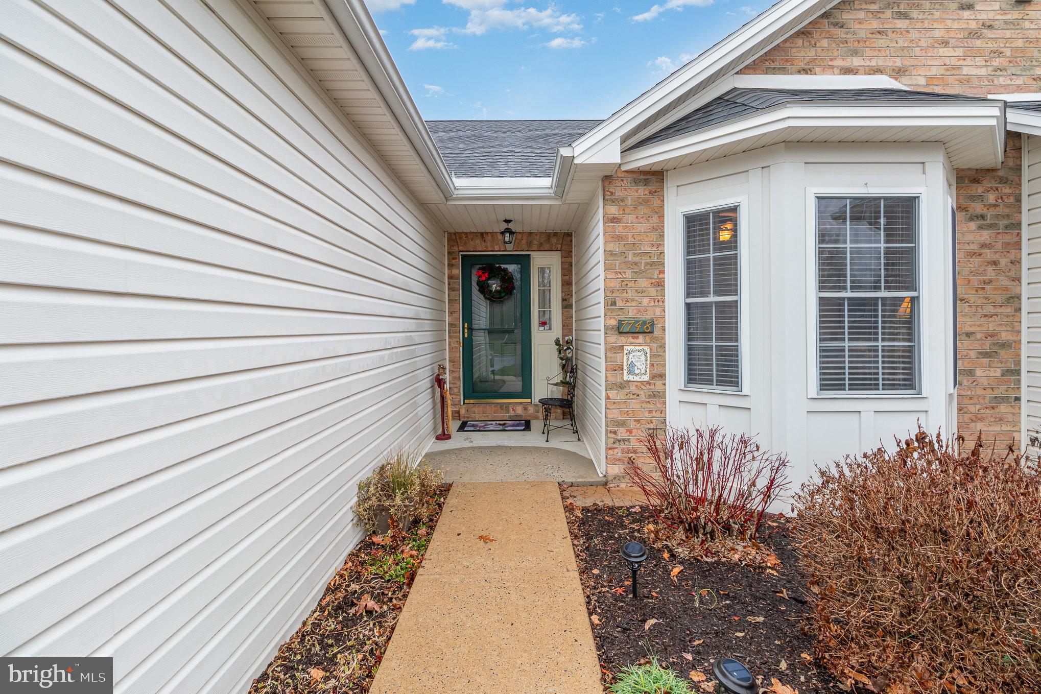 BRYNFIELD - Residential