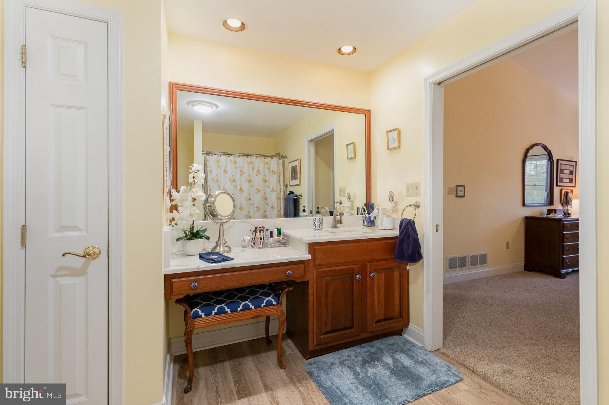 BRYNFIELD - Residential