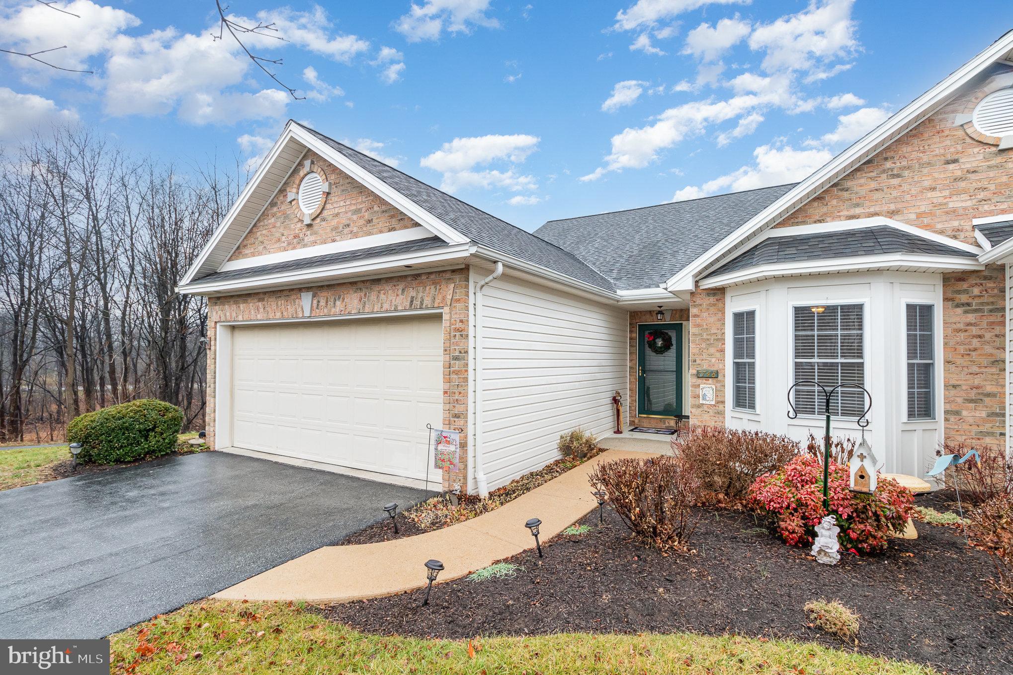 BRYNFIELD - Residential