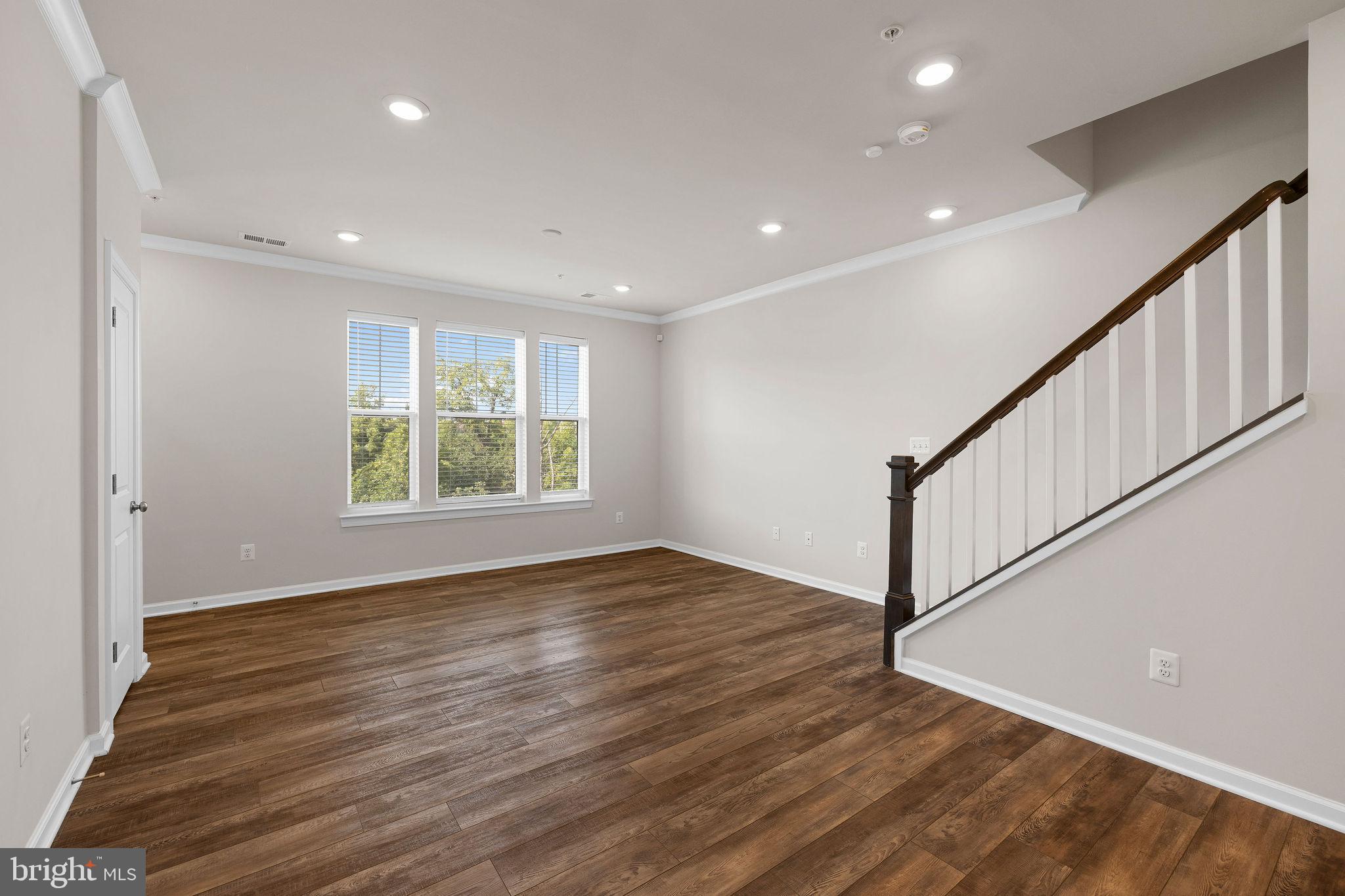 METRO WALK AT MOOREFIELD STATION - Residential