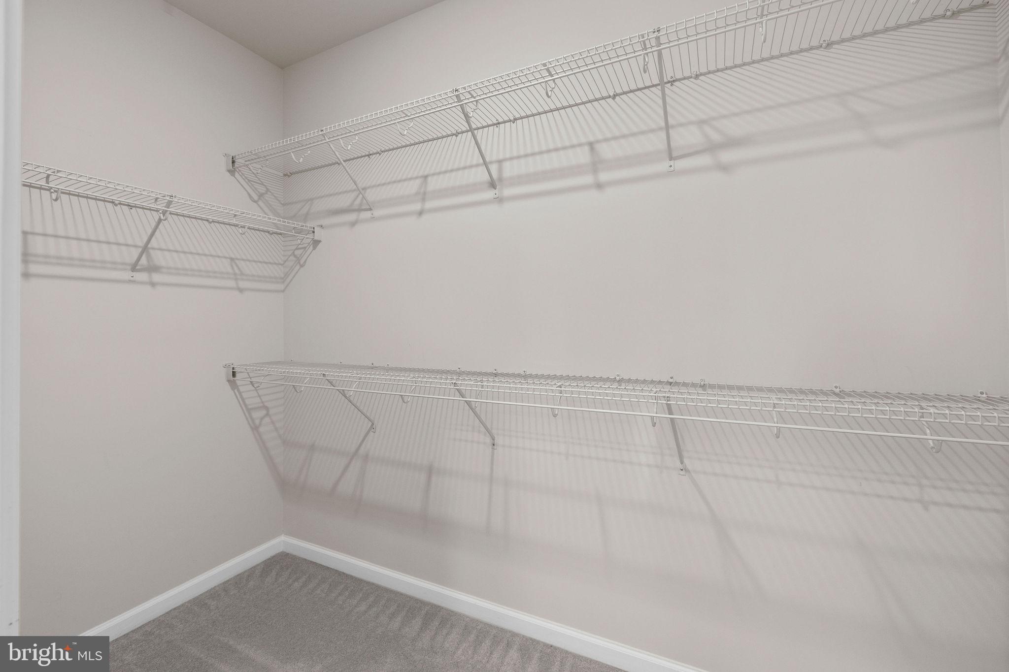 METRO WALK AT MOOREFIELD STATION - Residential