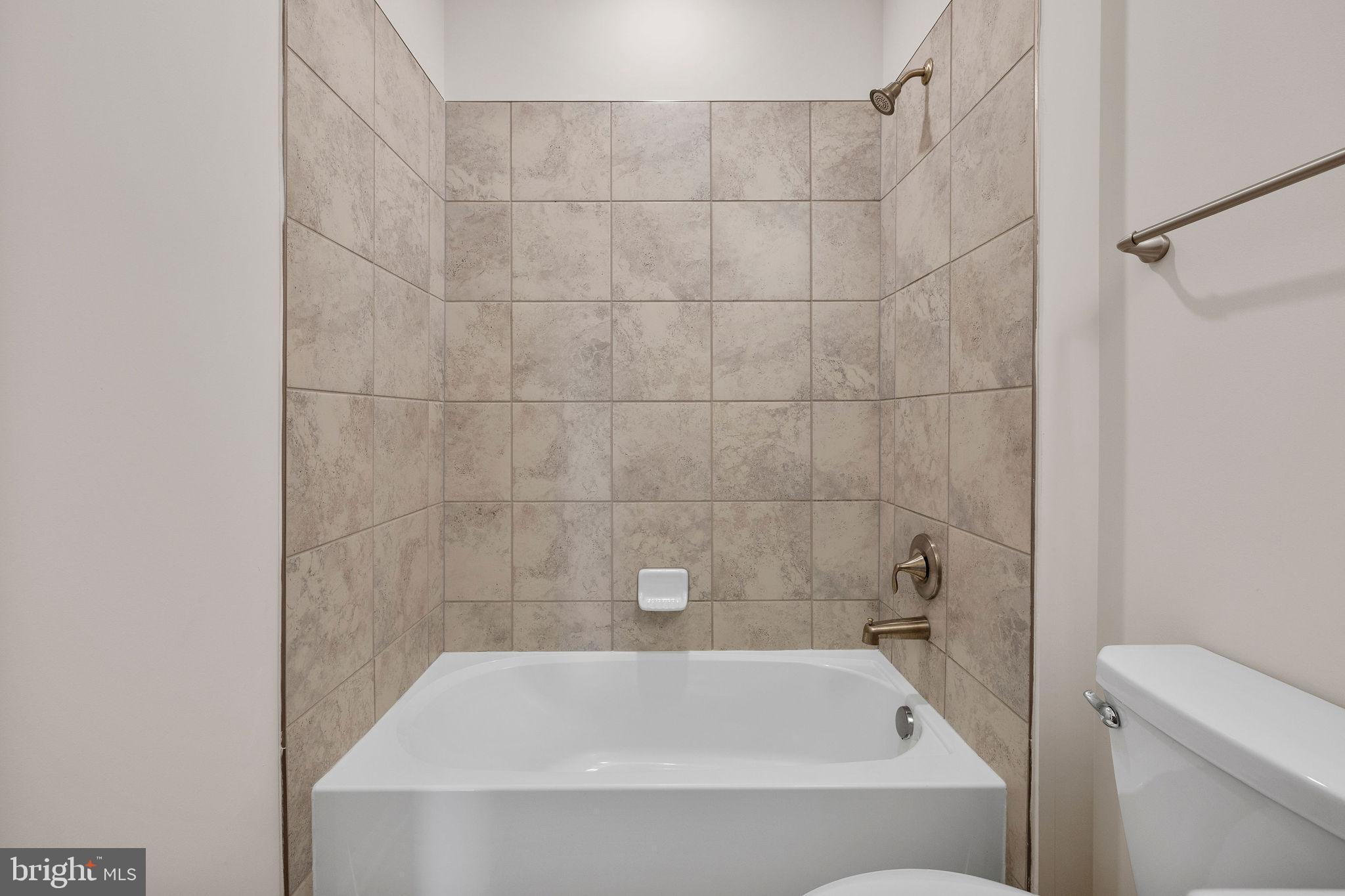 METRO WALK AT MOOREFIELD STATION - Residential