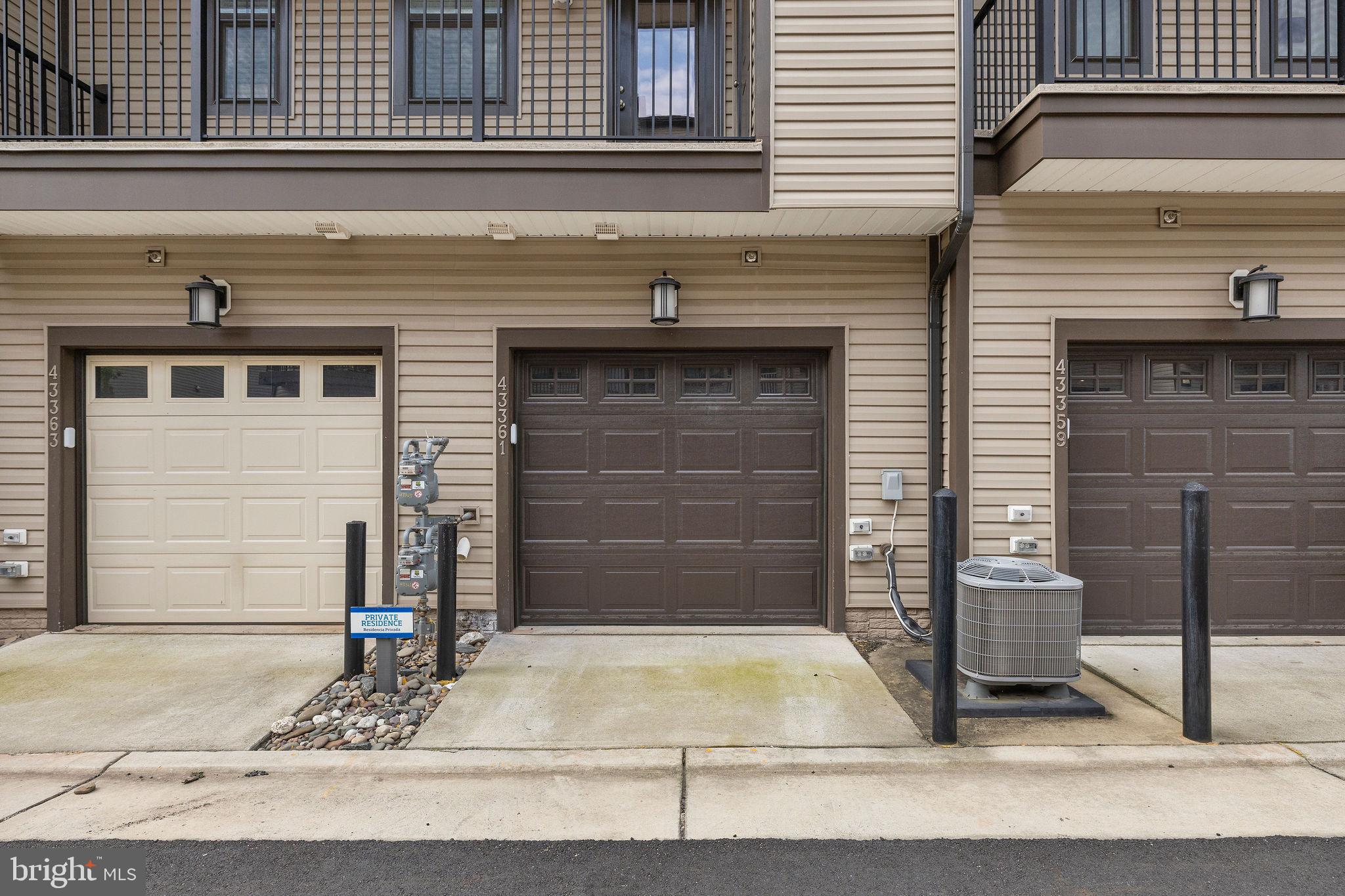 METRO WALK AT MOOREFIELD STATION - Residential