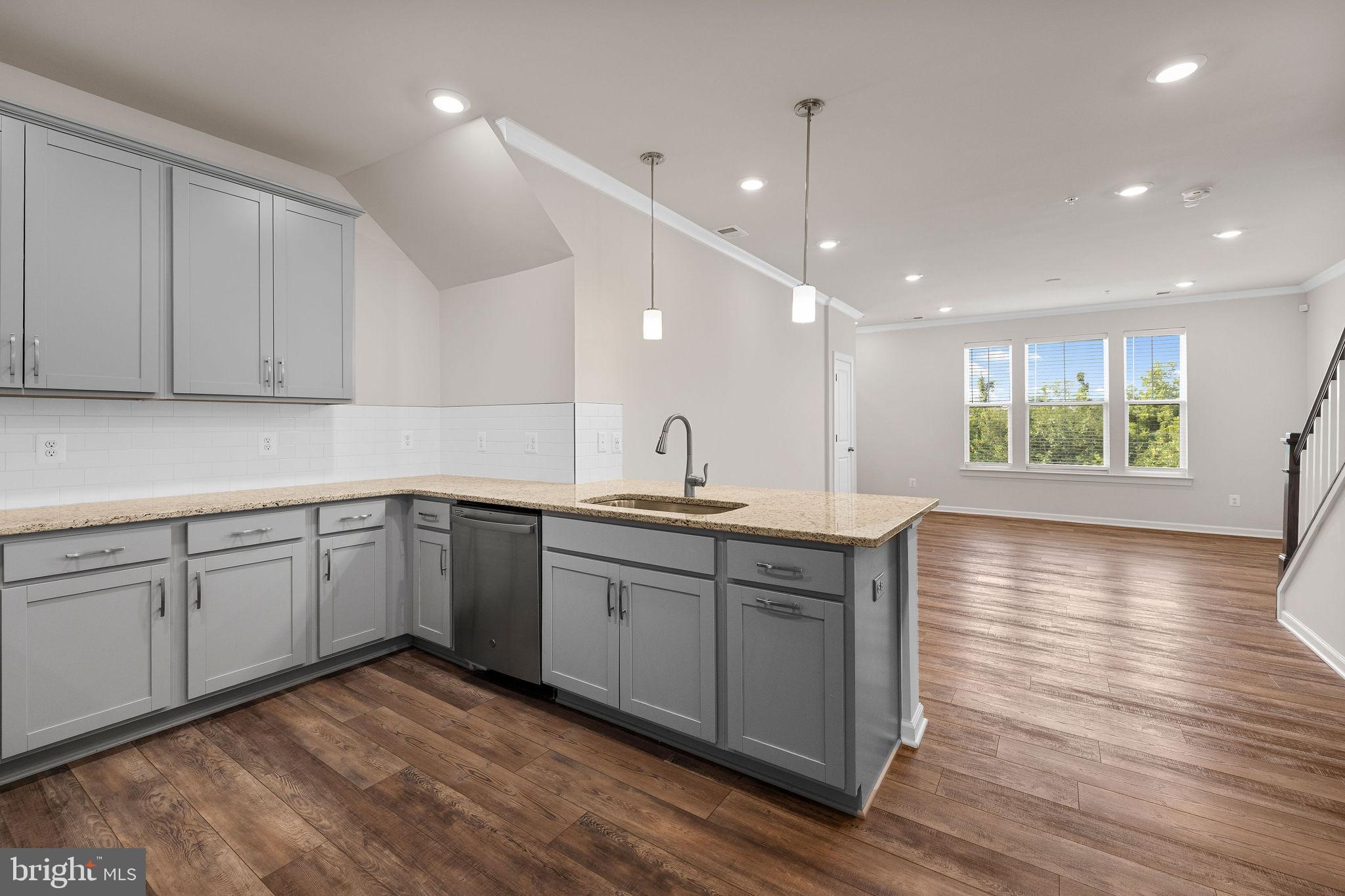 METRO WALK AT MOOREFIELD STATION - Residential