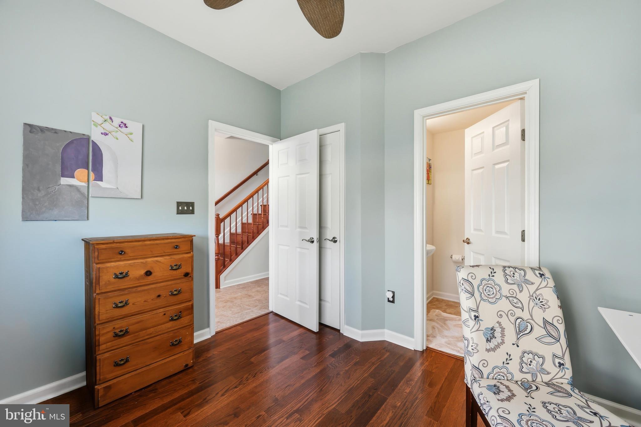 ELLENDALE - Residential