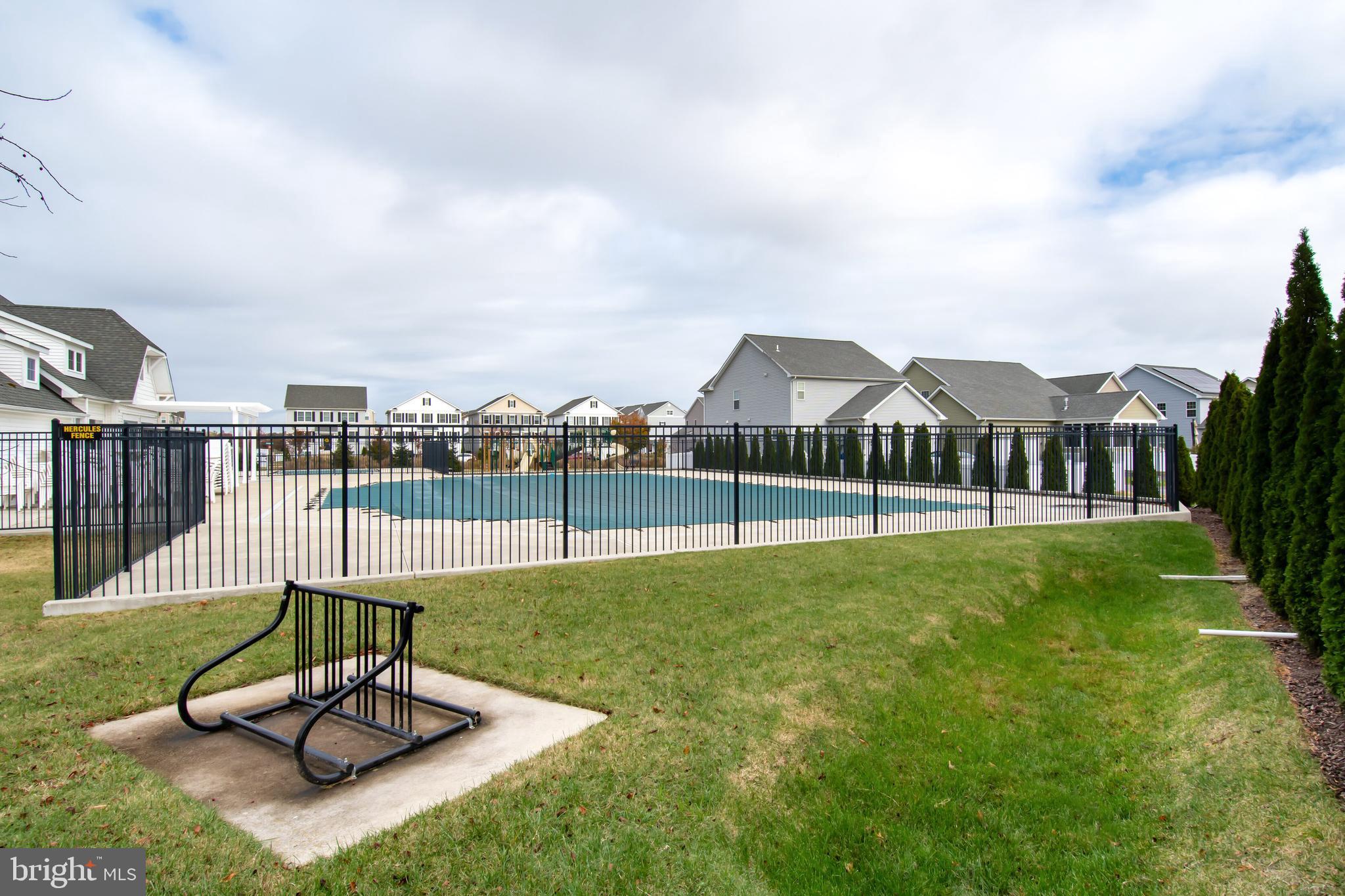 ELLENDALE - Residential