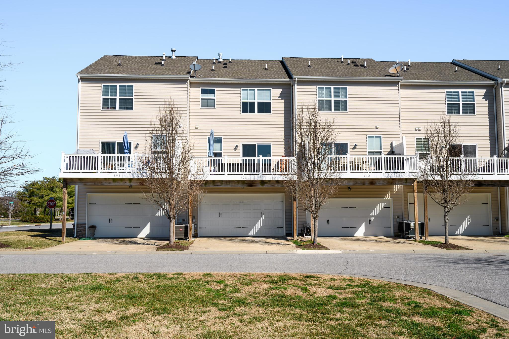 ELLENDALE - Residential