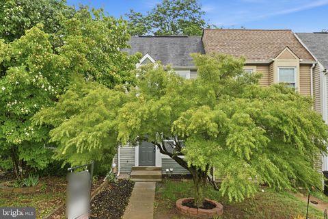 Photo of 15387 Gatehouse Terrace, WOODBRIDGE, VA 22191 (MLS # VAPW2113042)