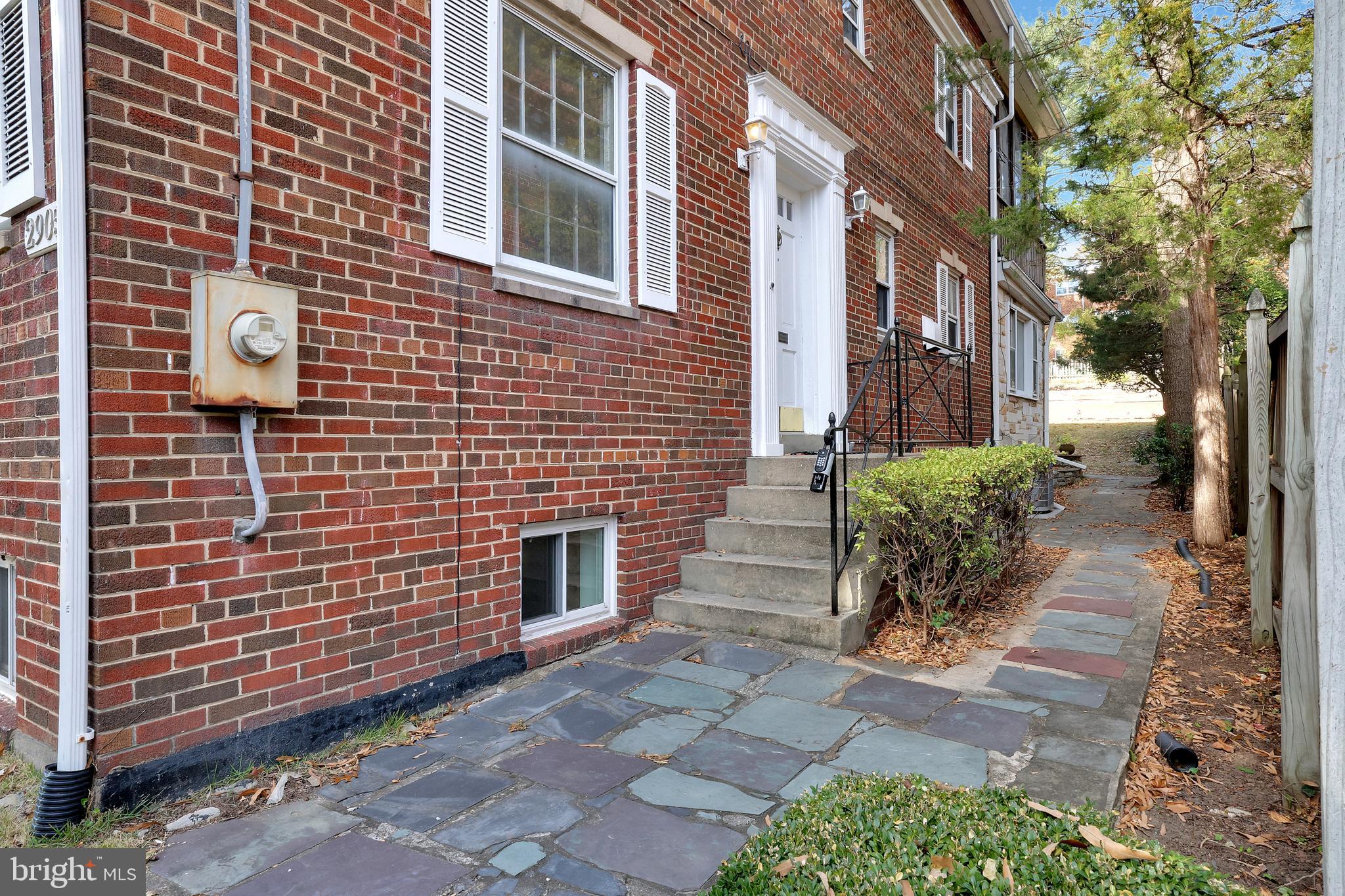 2905 TILDEN STREET NW