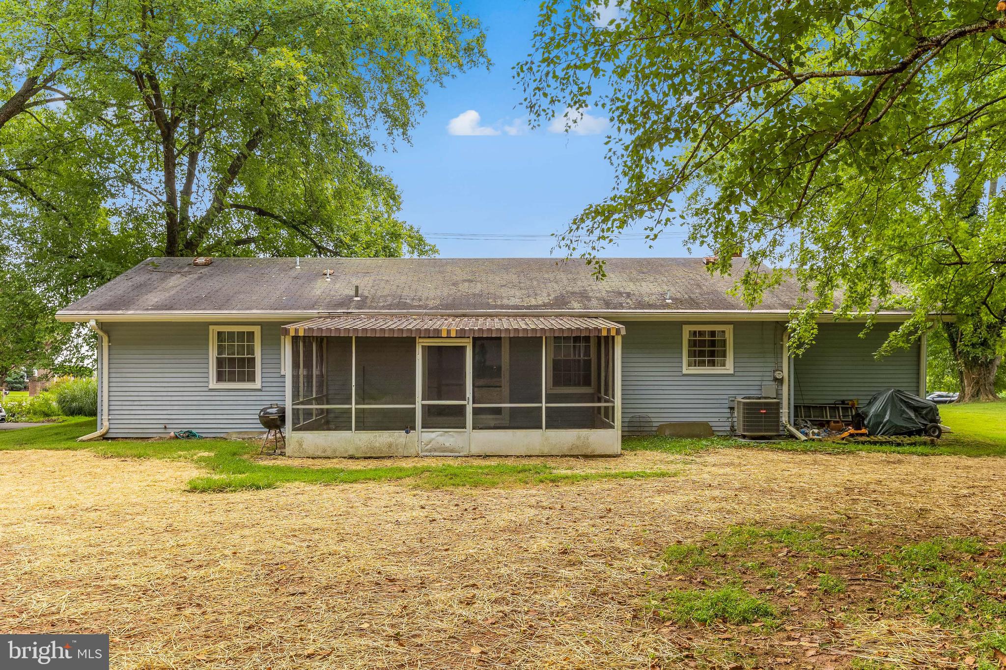 REDLAND ESTATES - Residential