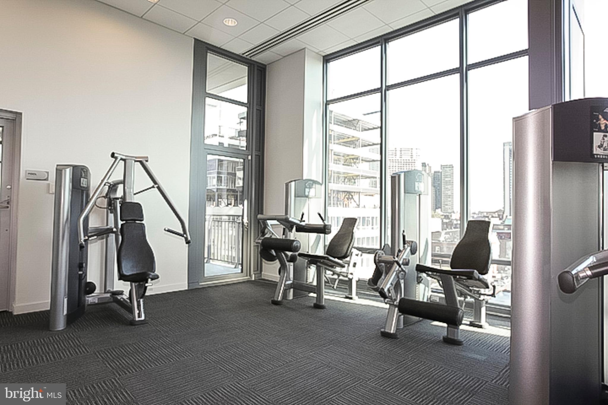 RITTENHOUSE SQUARE - Residential