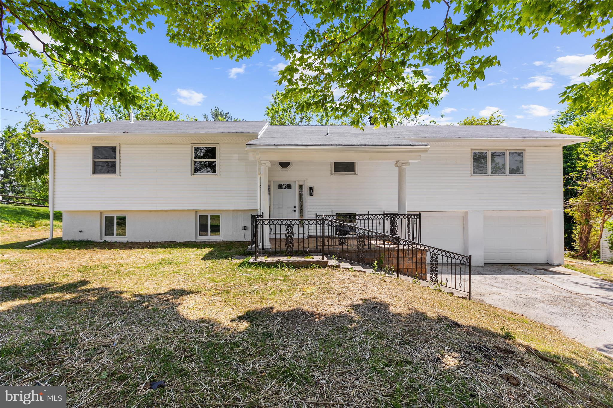 MIDDLETOWN - Residential