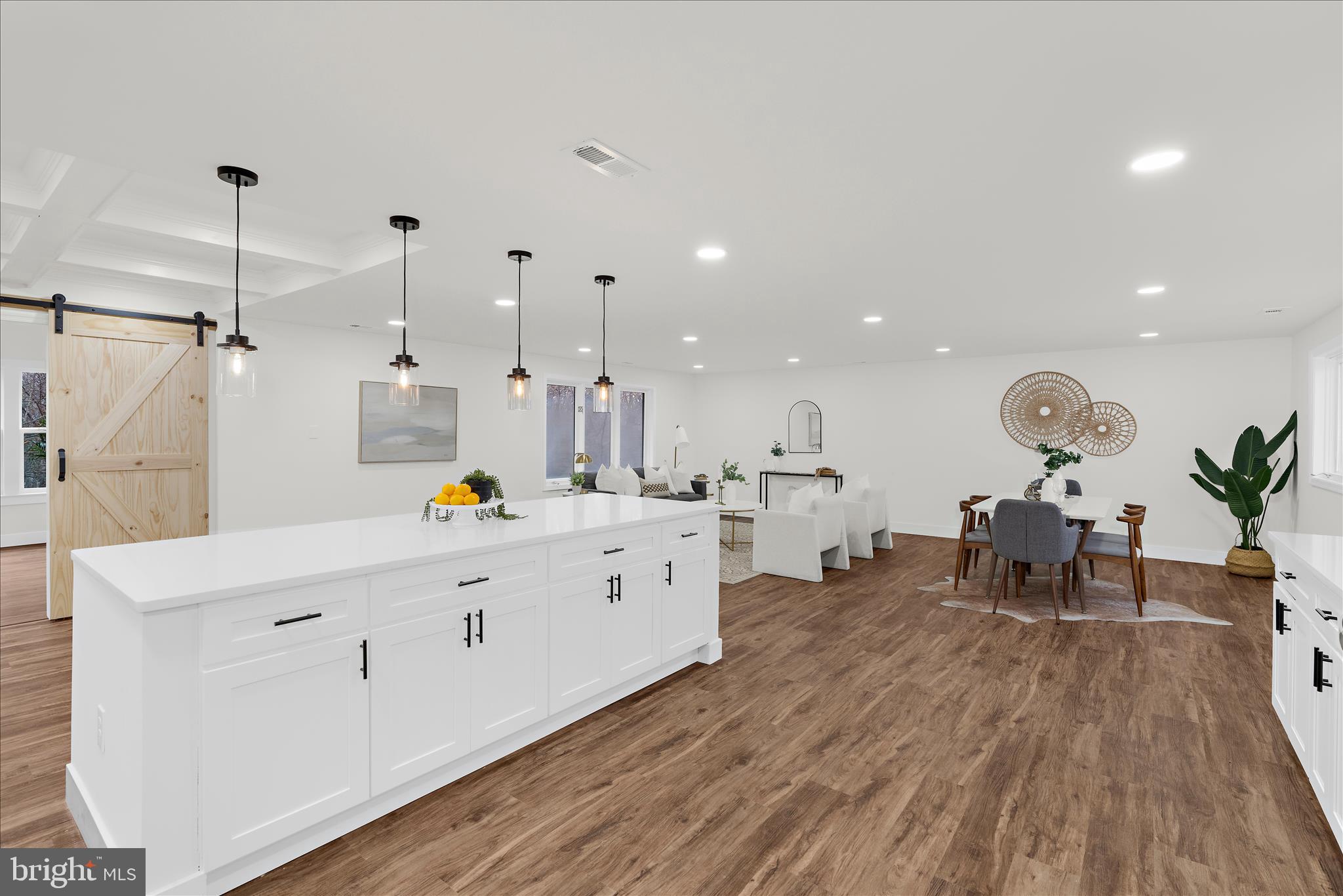 MIDDLETOWN - Residential