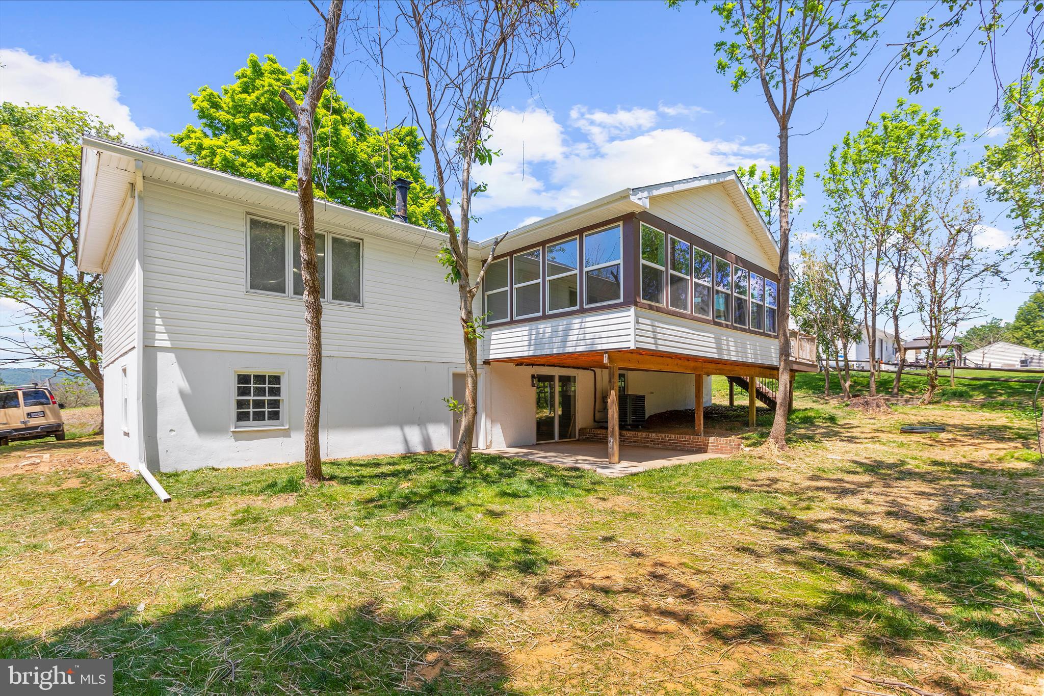 MIDDLETOWN - Residential