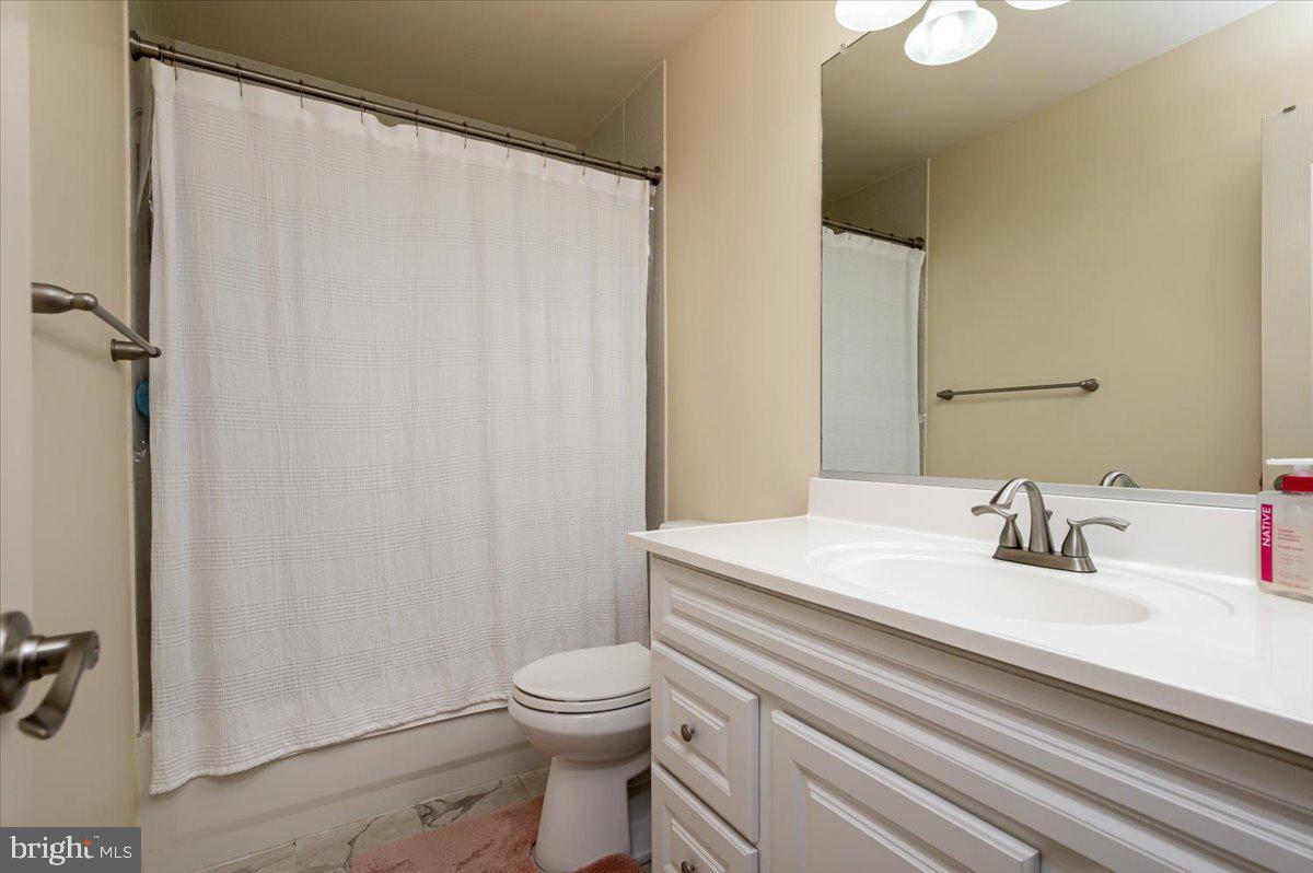 RUSSETT - Residential