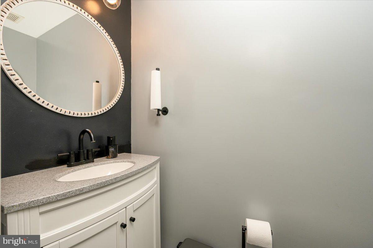 RUSSETT - Residential