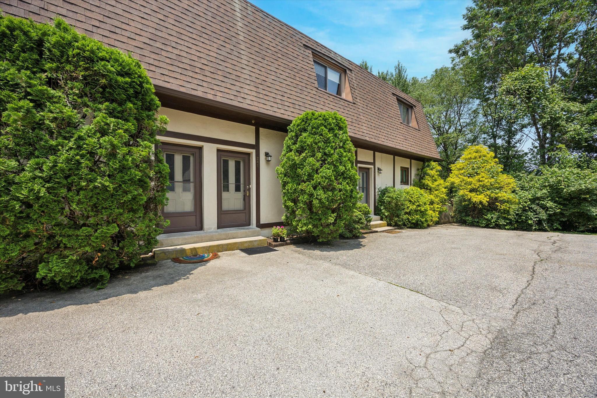 241 MARYWATERSFORD ROAD