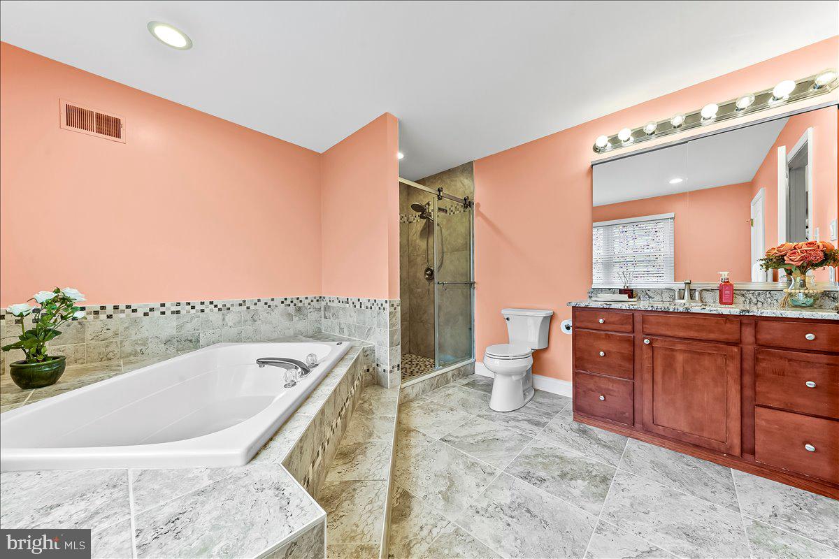 WILLOWDALE CROSSIN - Residential