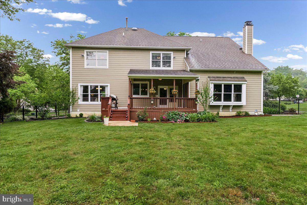 WILLOWDALE CROSSIN - Residential