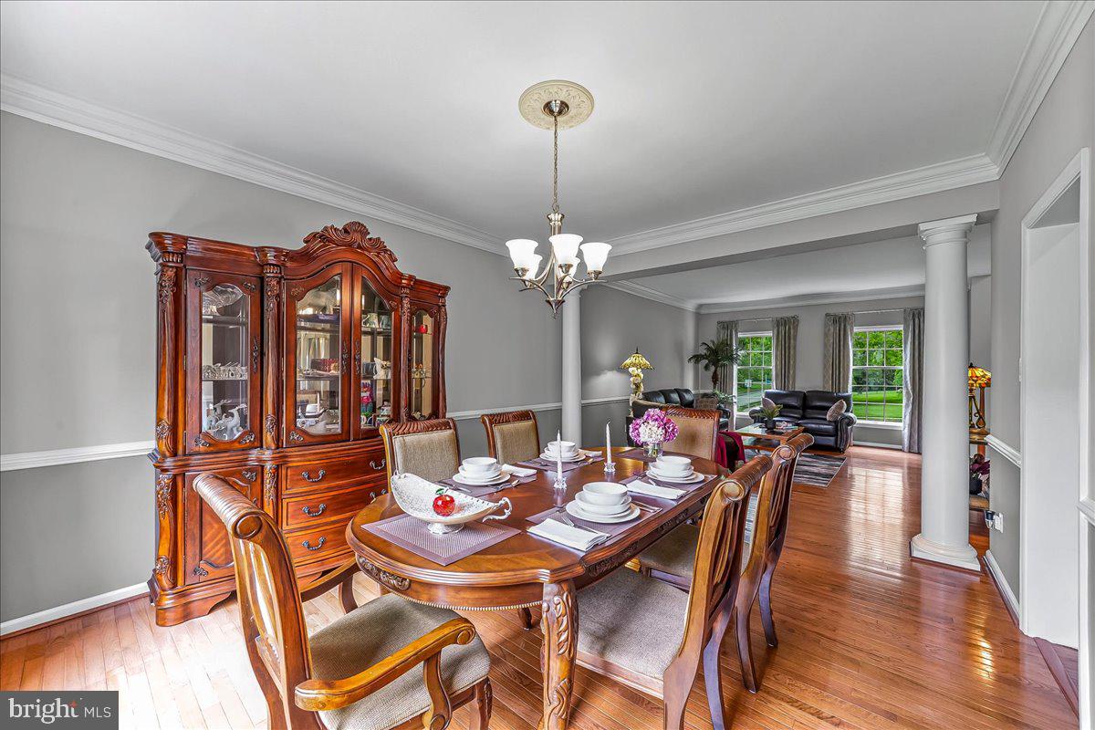 WILLOWDALE CROSSIN - Residential