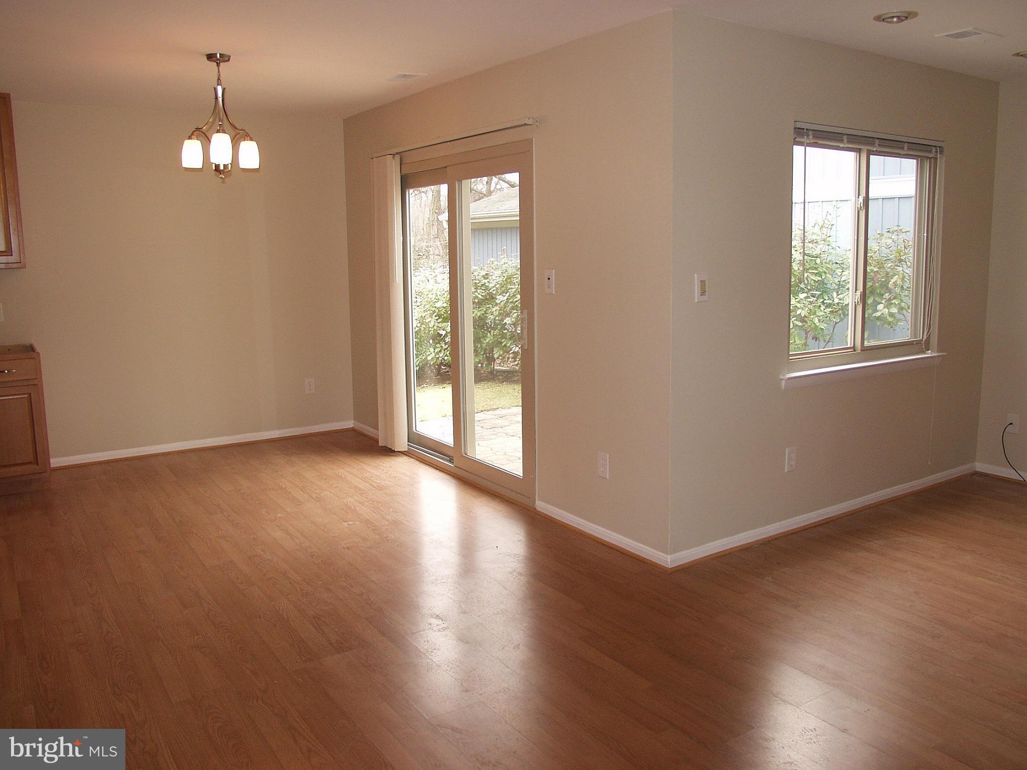 RESTON - Residential Lease