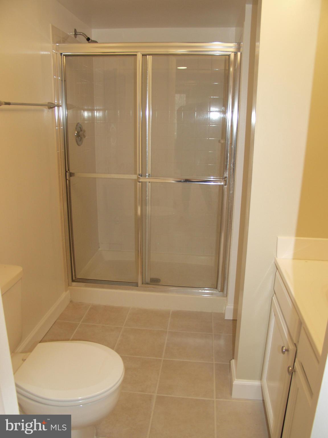 RESTON - Residential Lease