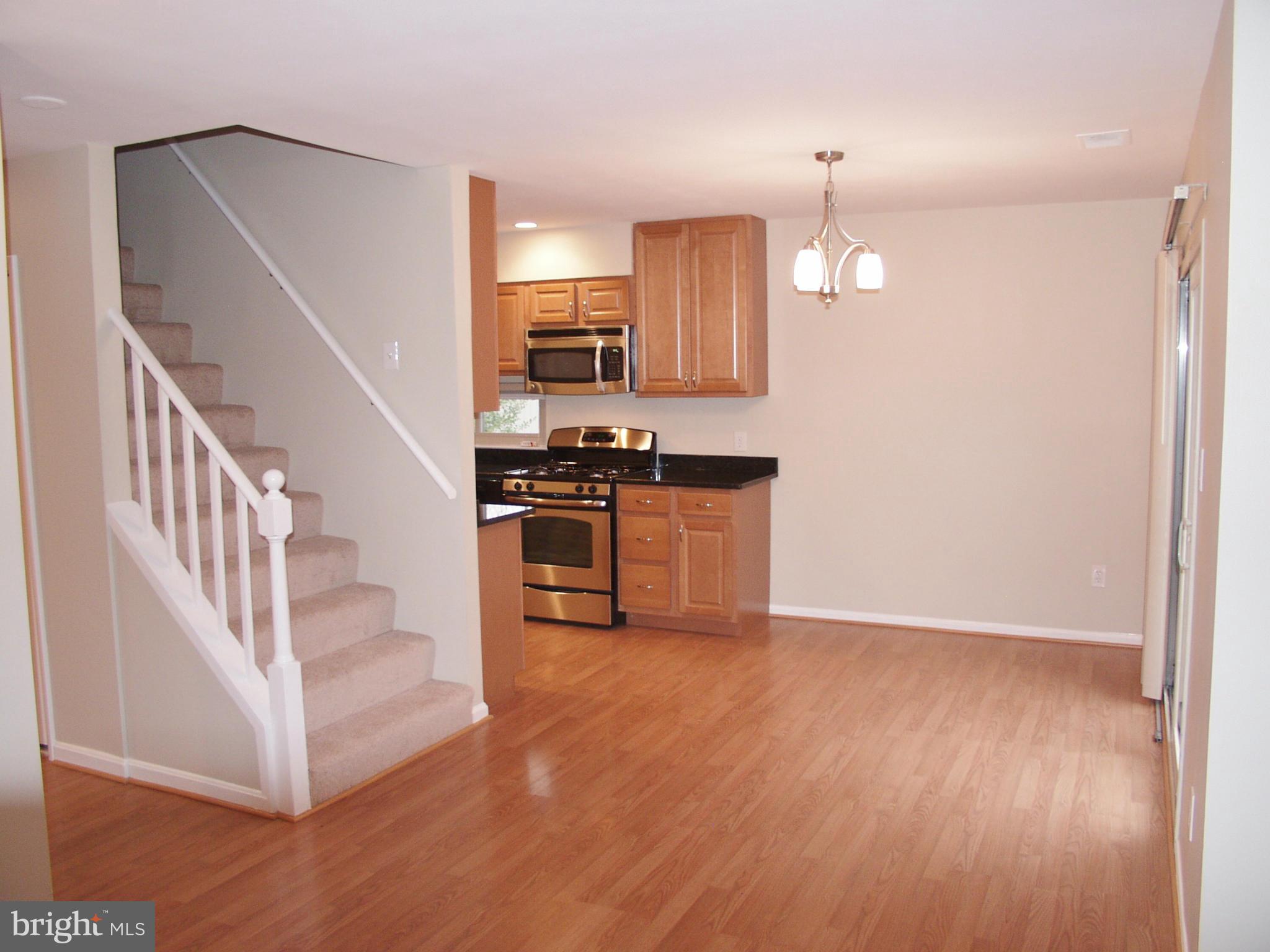 RESTON - Residential Lease