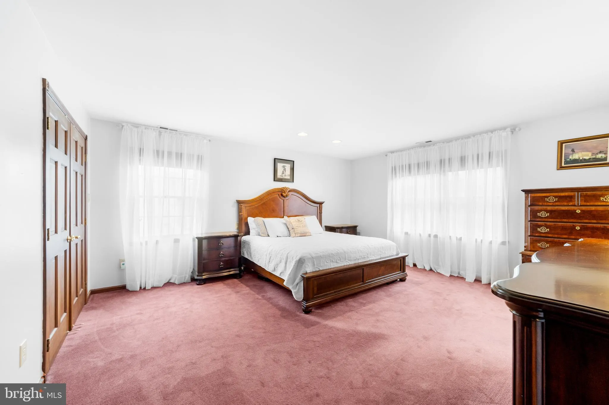 Sewell, New Jersey 08080, United States, 4 Bedrooms Bedrooms, ,4 BathroomsBathrooms,Residential,Pending,135518