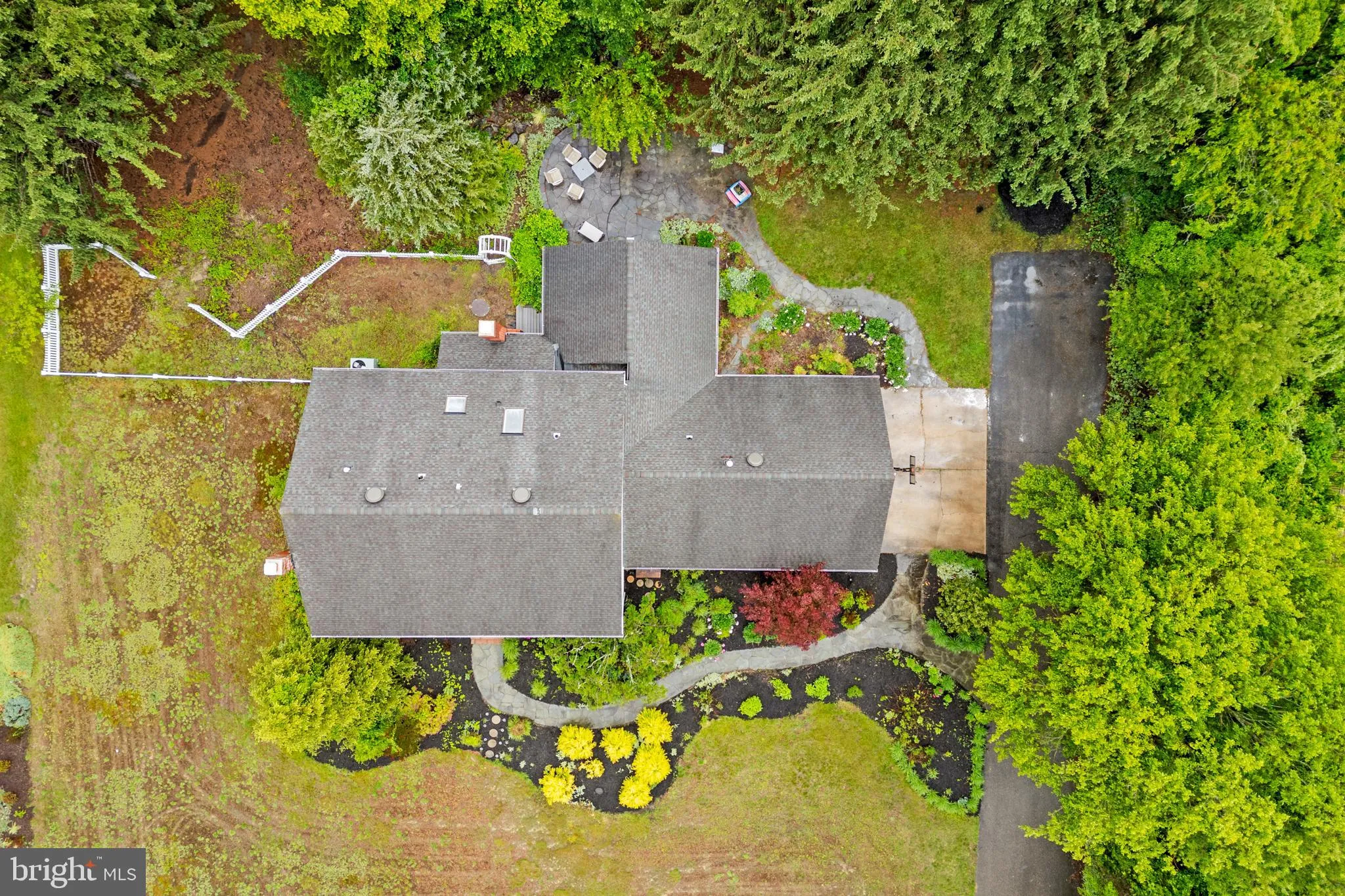 Sewell, New Jersey 08080, United States, 4 Bedrooms Bedrooms, ,4 BathroomsBathrooms,Residential,Pending,135518