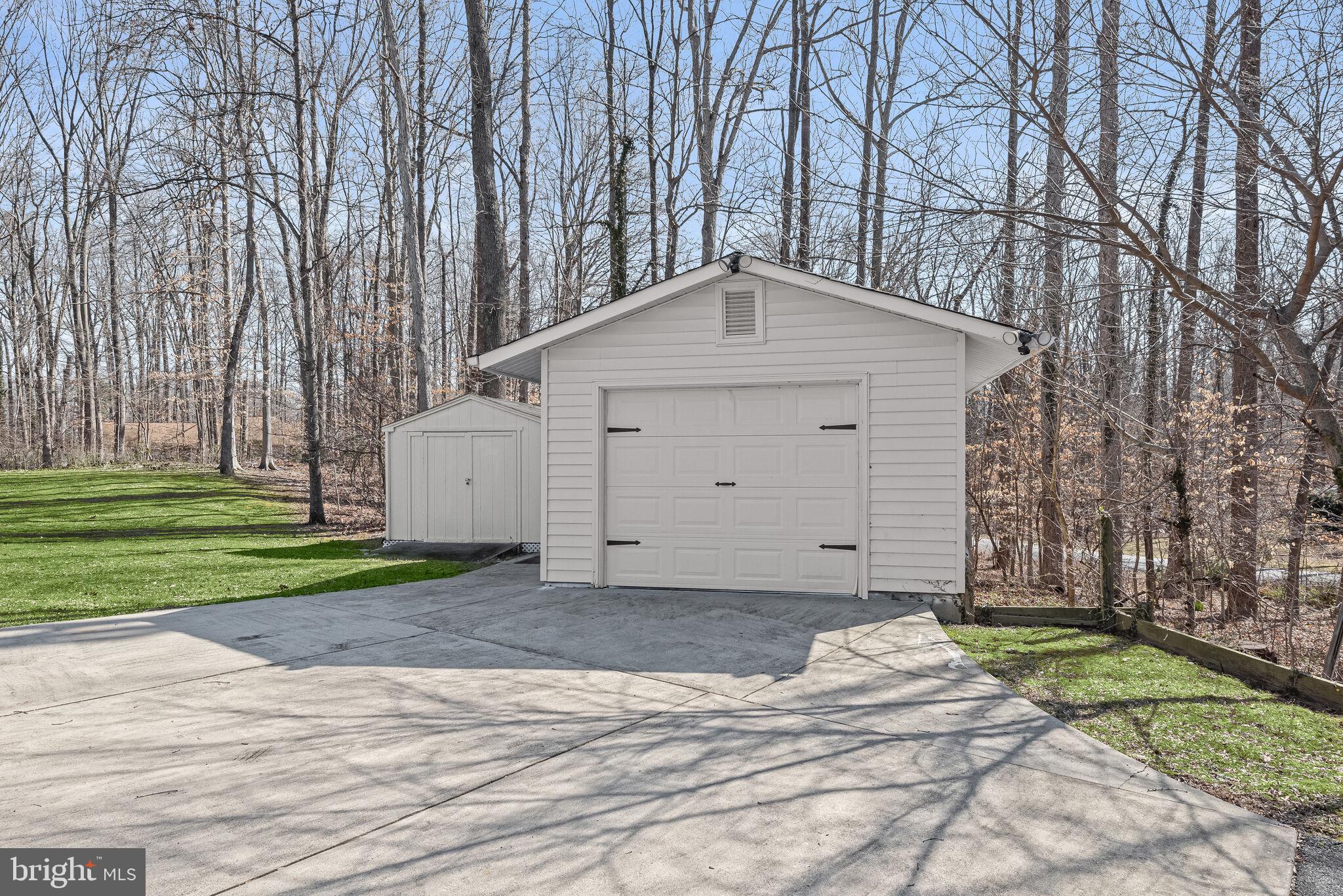 BROCK HALL PLAT 4 - Residential