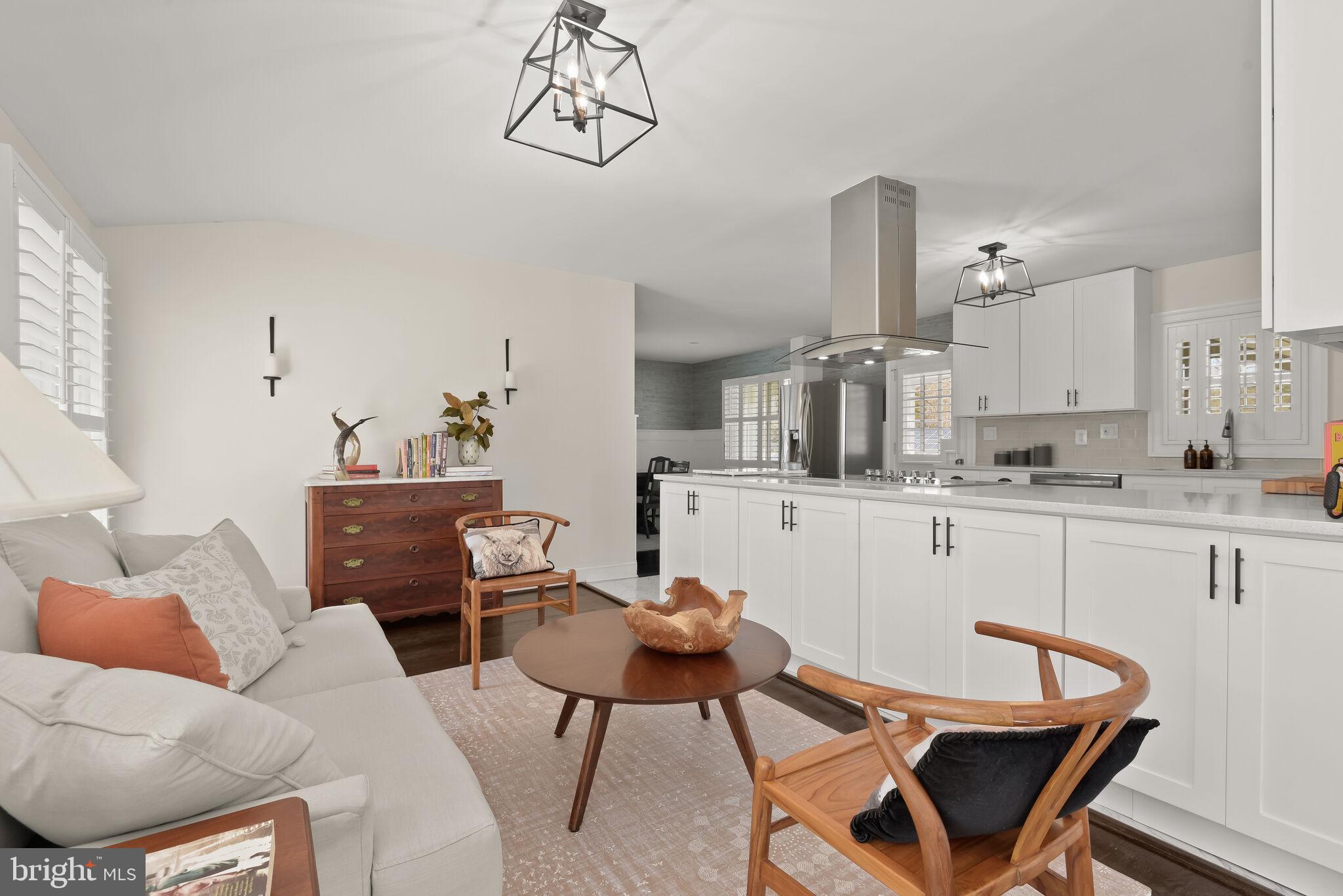 BROCK HALL PLAT 4 - Residential