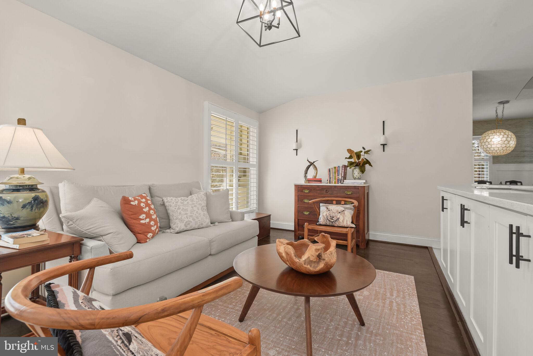 BROCK HALL PLAT 4 - Residential