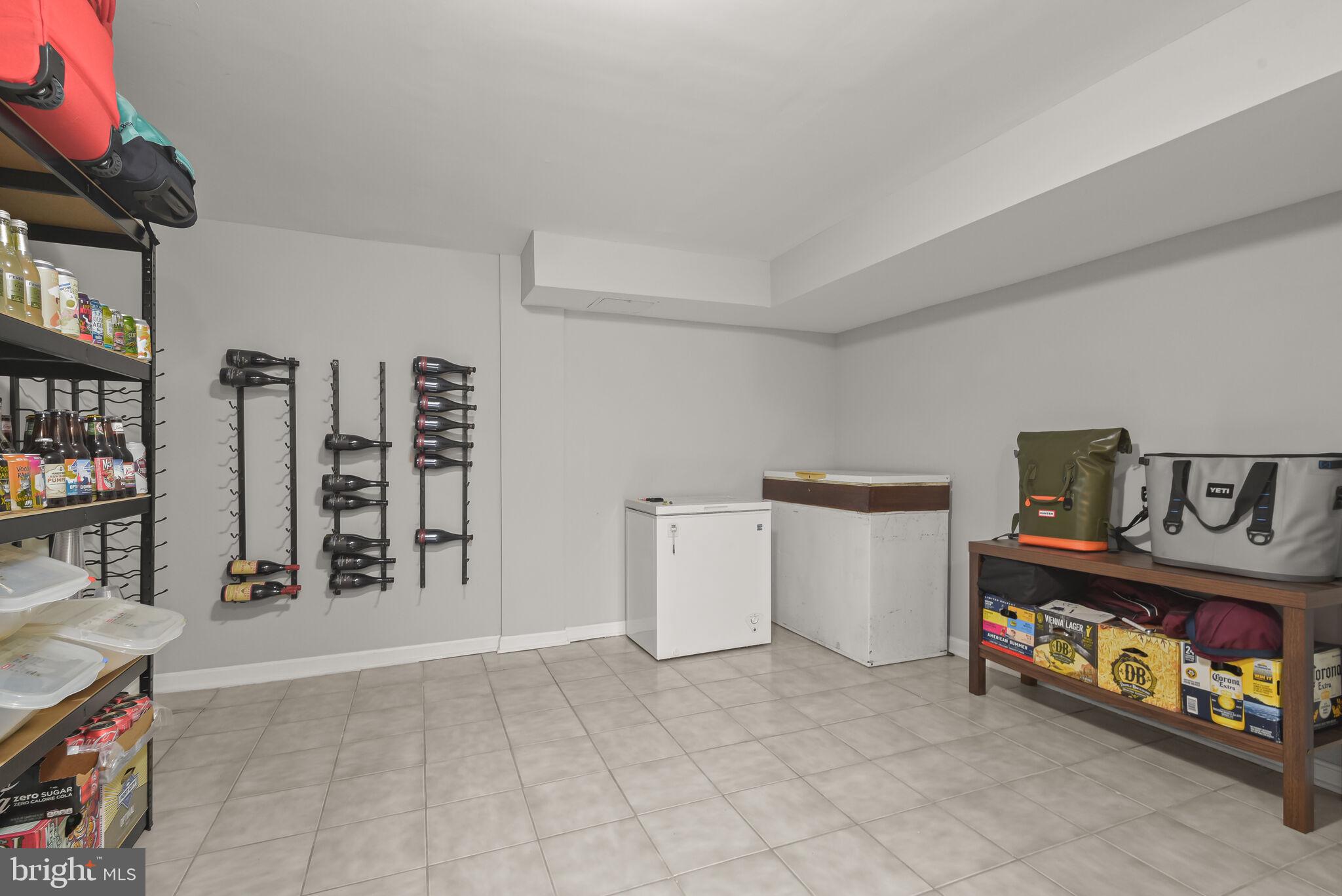 BROCK HALL PLAT 4 - Residential