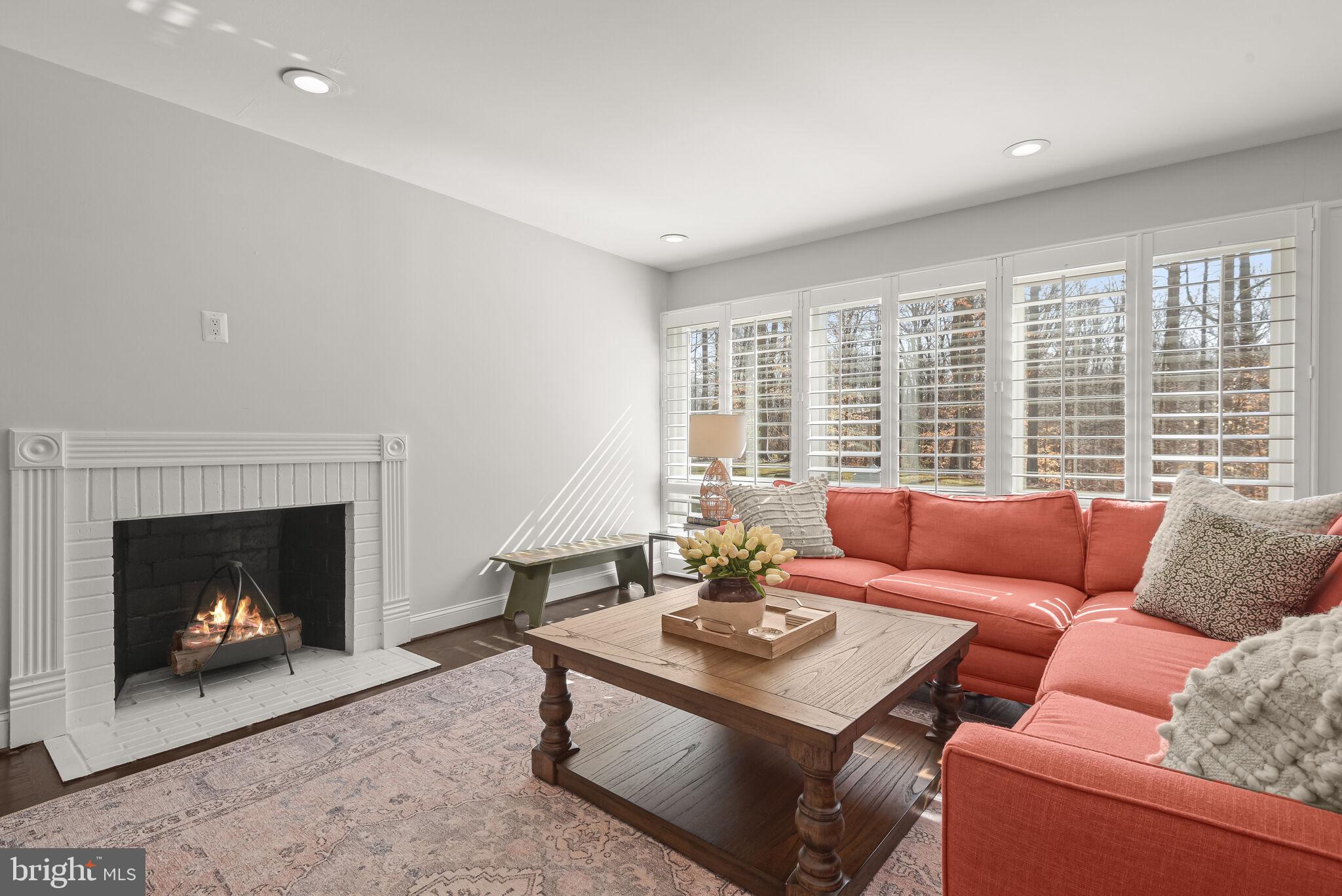 BROCK HALL PLAT 4 - Residential