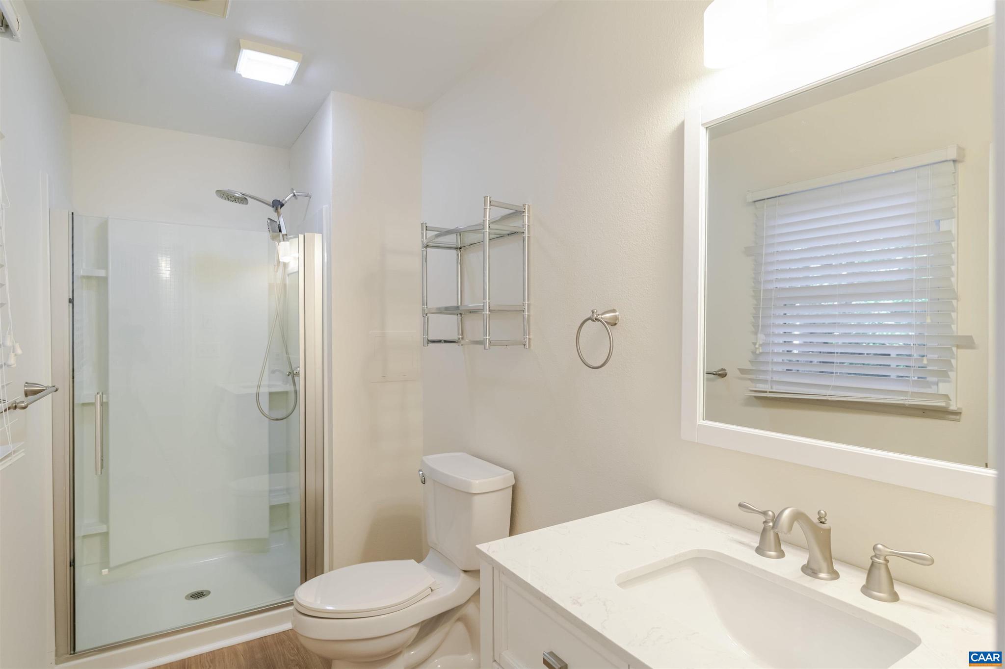 LAKE MONTICELLO - Residential