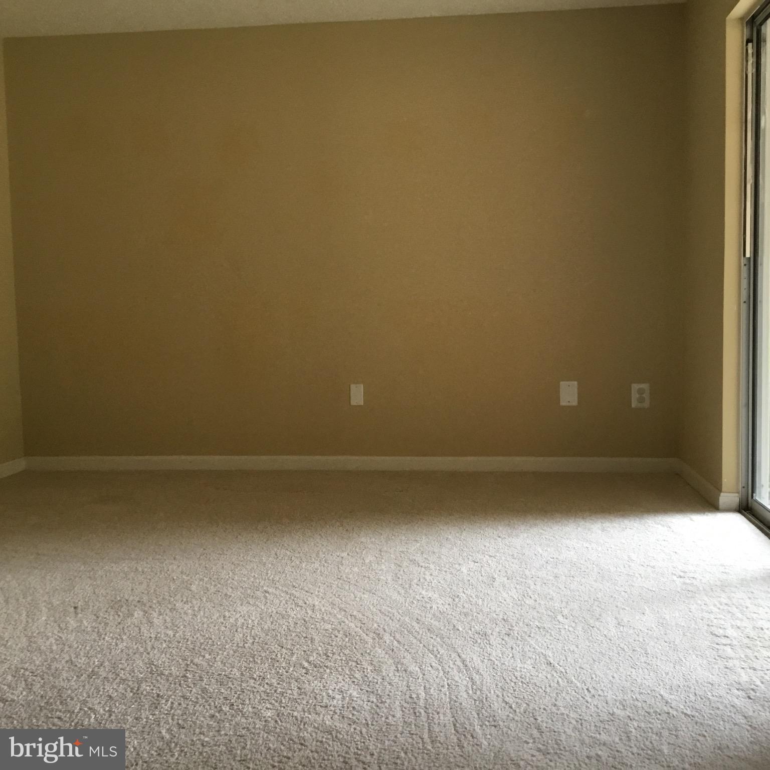 FALCON CREST - Residential Lease