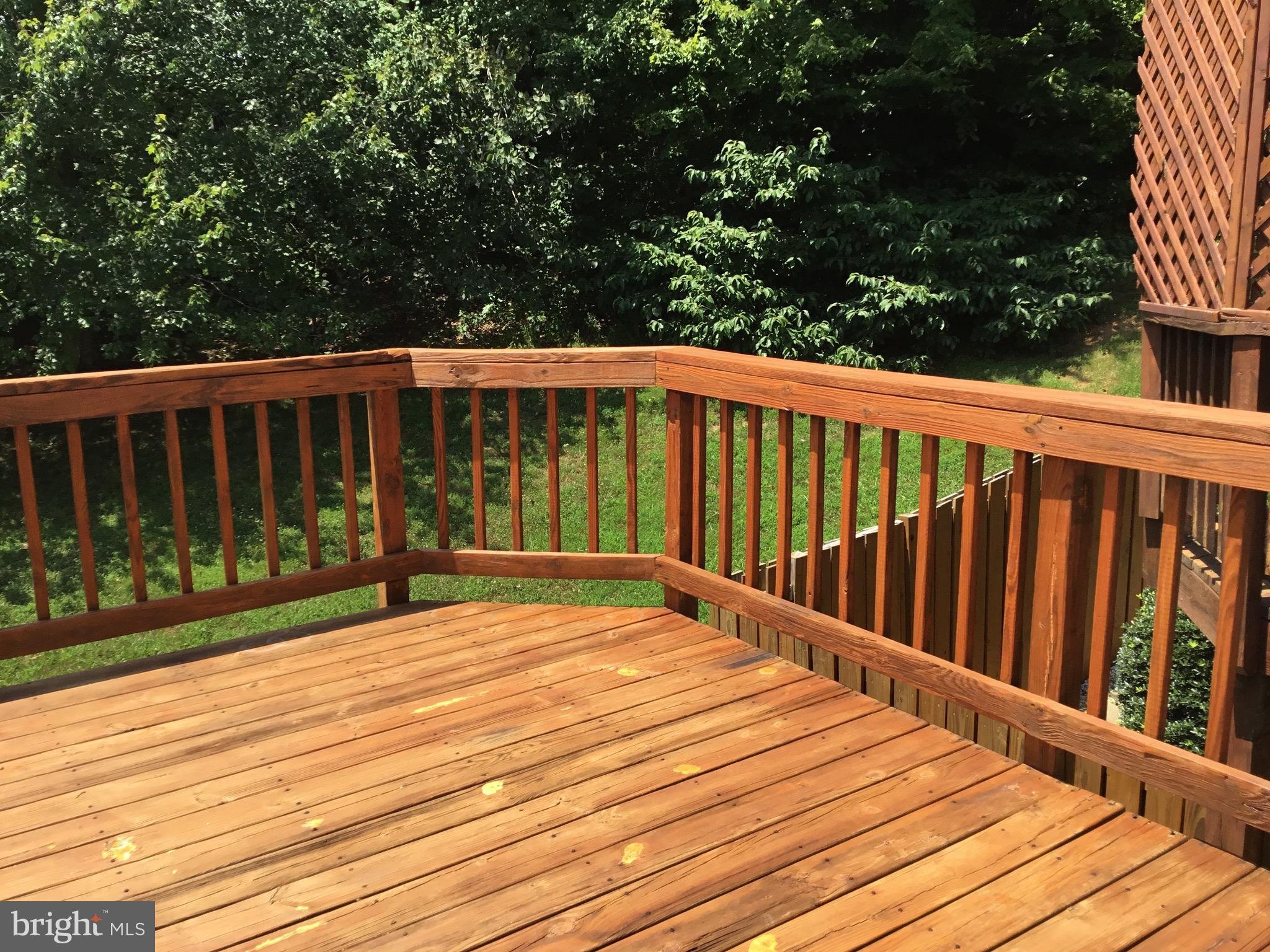 FALCON CREST - Residential Lease