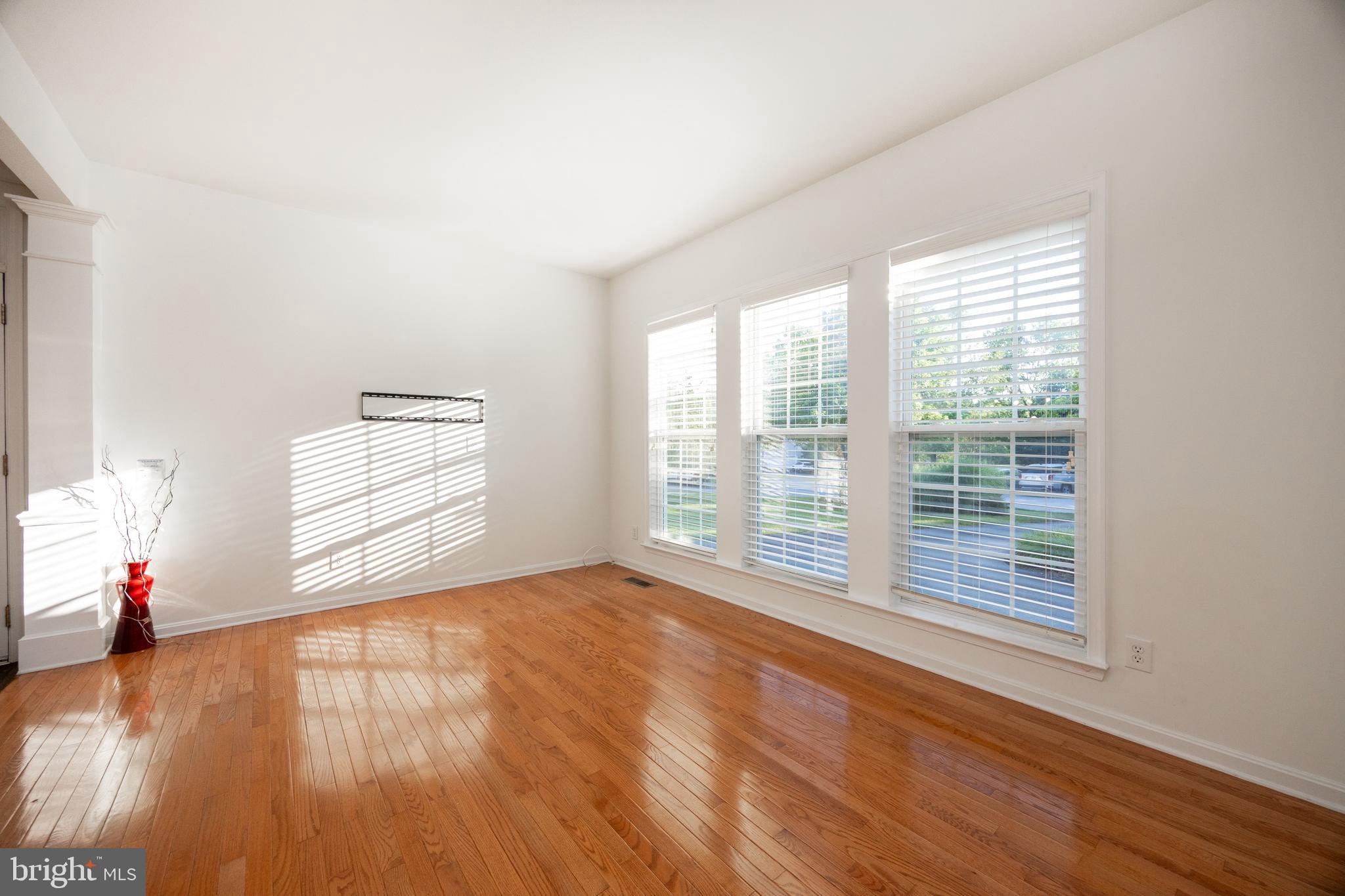 11 MUSKET COURT 53