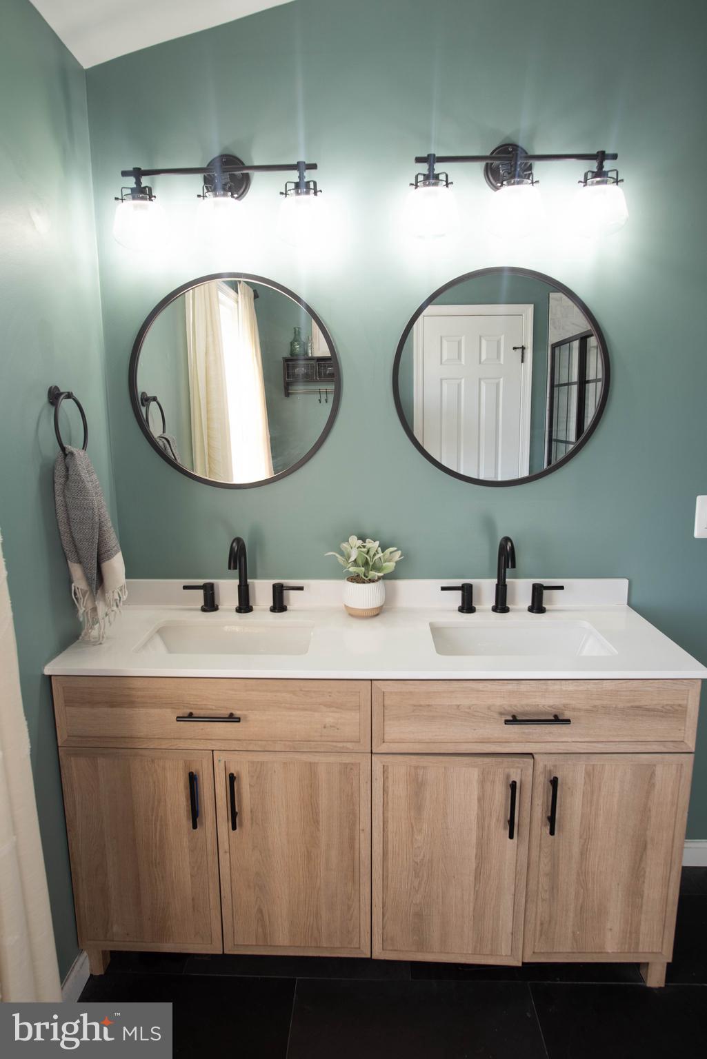 ROXBORO - Residential