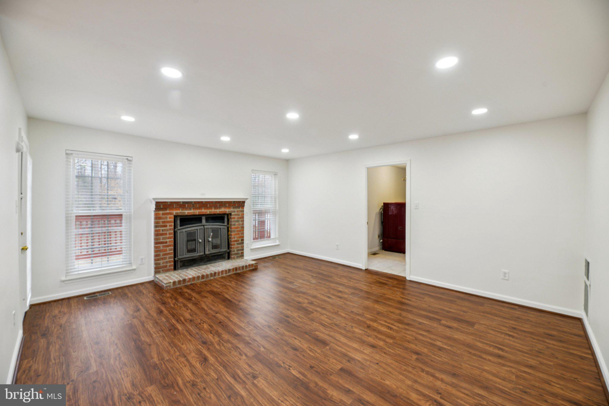 3028 BRAMBLEWOOD COURT