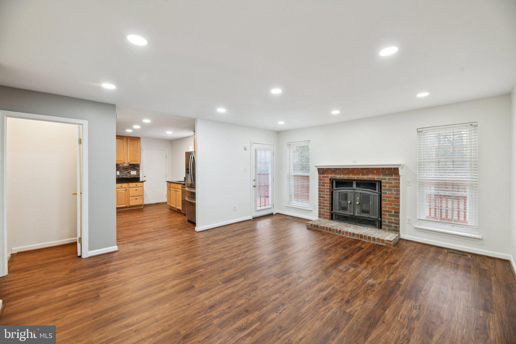 3028 BRAMBLEWOOD COURT