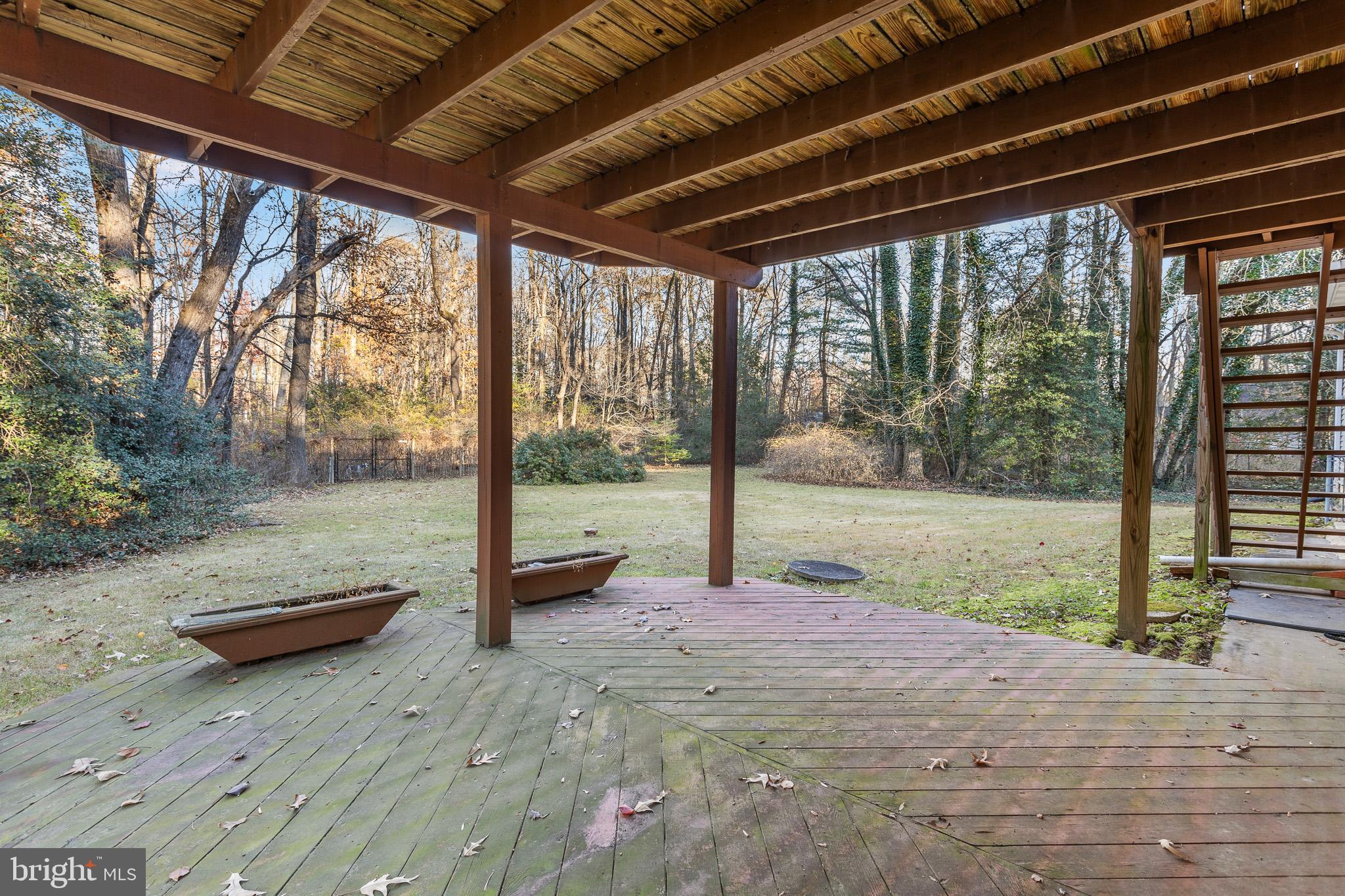 INDIAN LANDING ESTATES - Residential