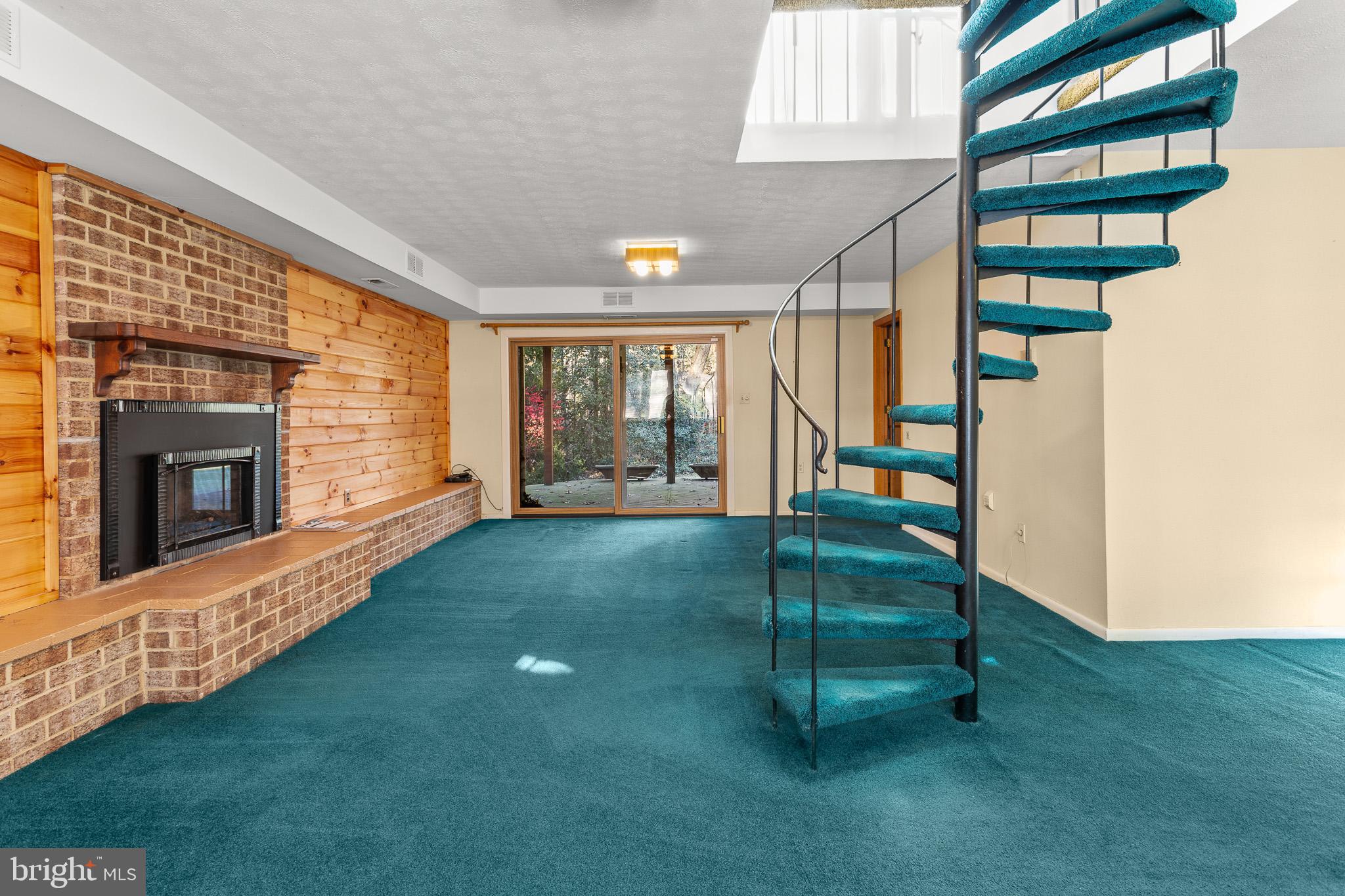 INDIAN LANDING ESTATES - Residential