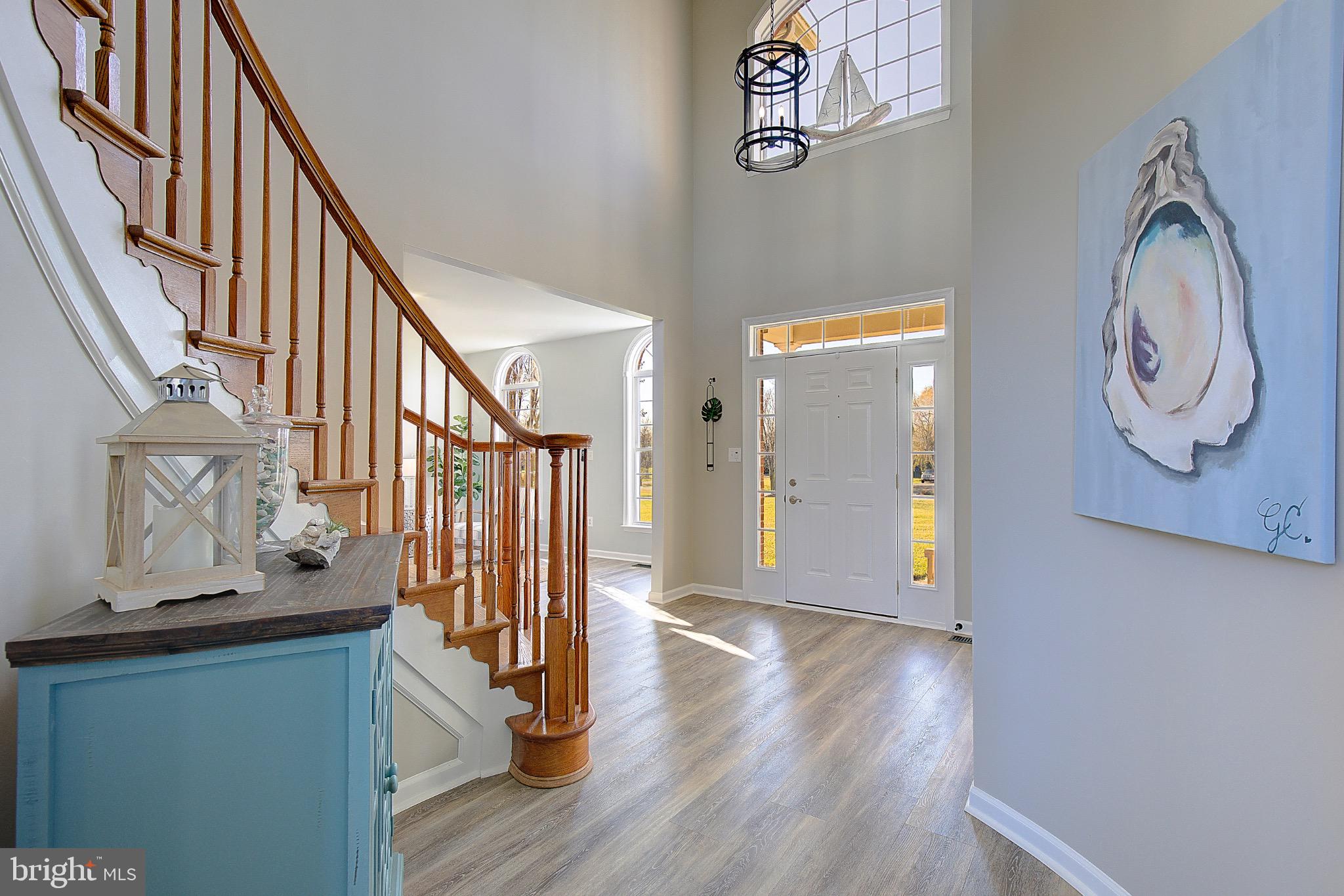 121 RED CRESTED COURT