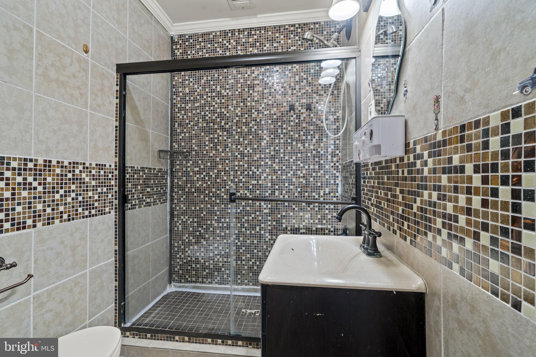 PORT RICHMOND - Residential