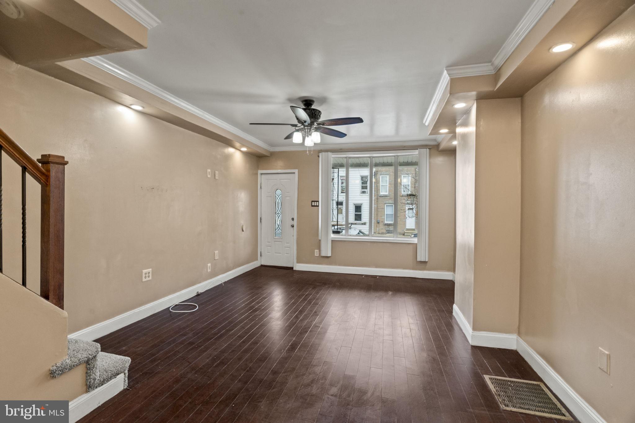 PORT RICHMOND - Residential