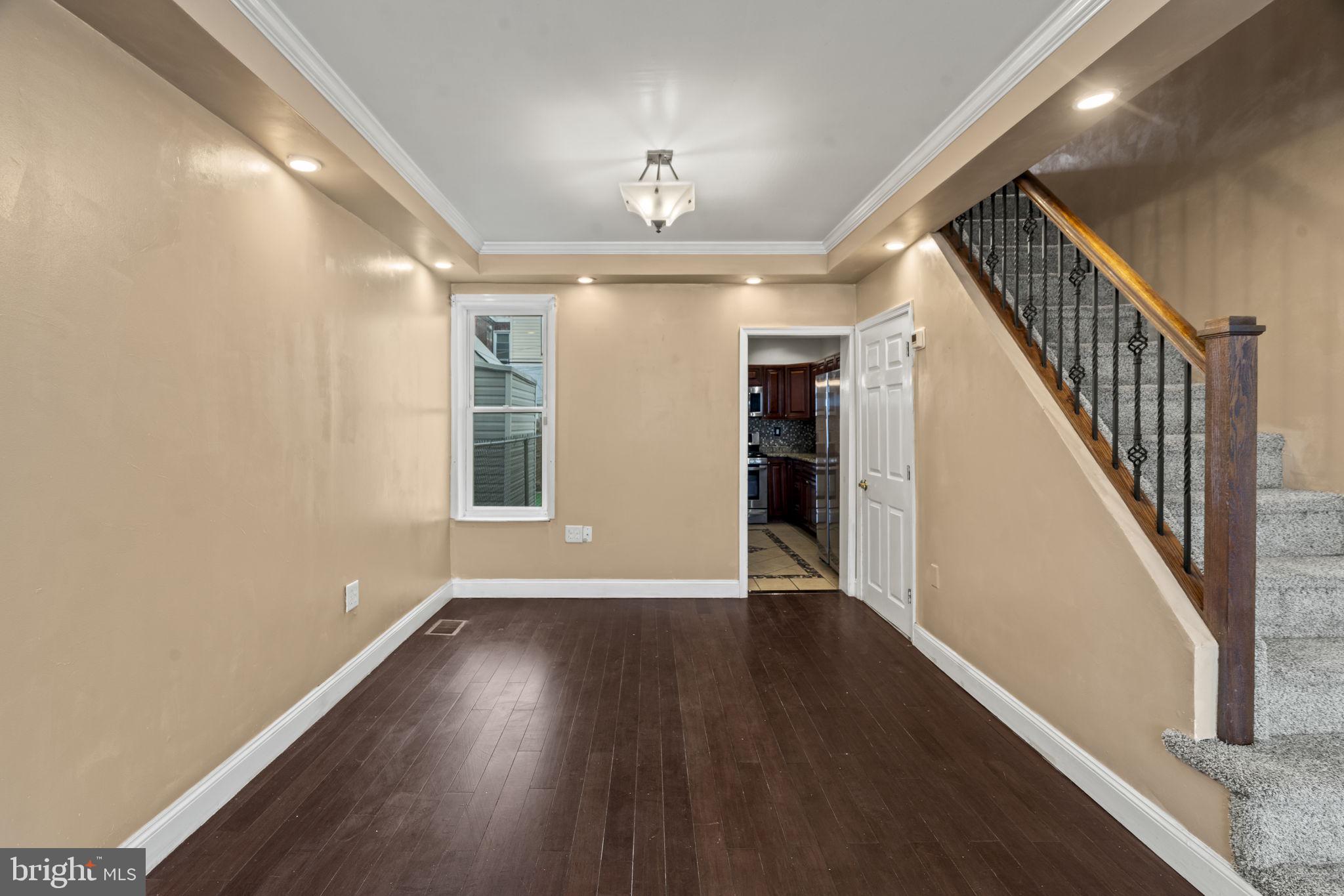 PORT RICHMOND - Residential