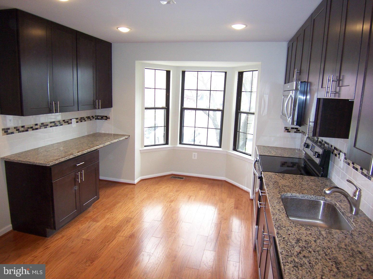 MANCHESTER LAKES - Residential Lease