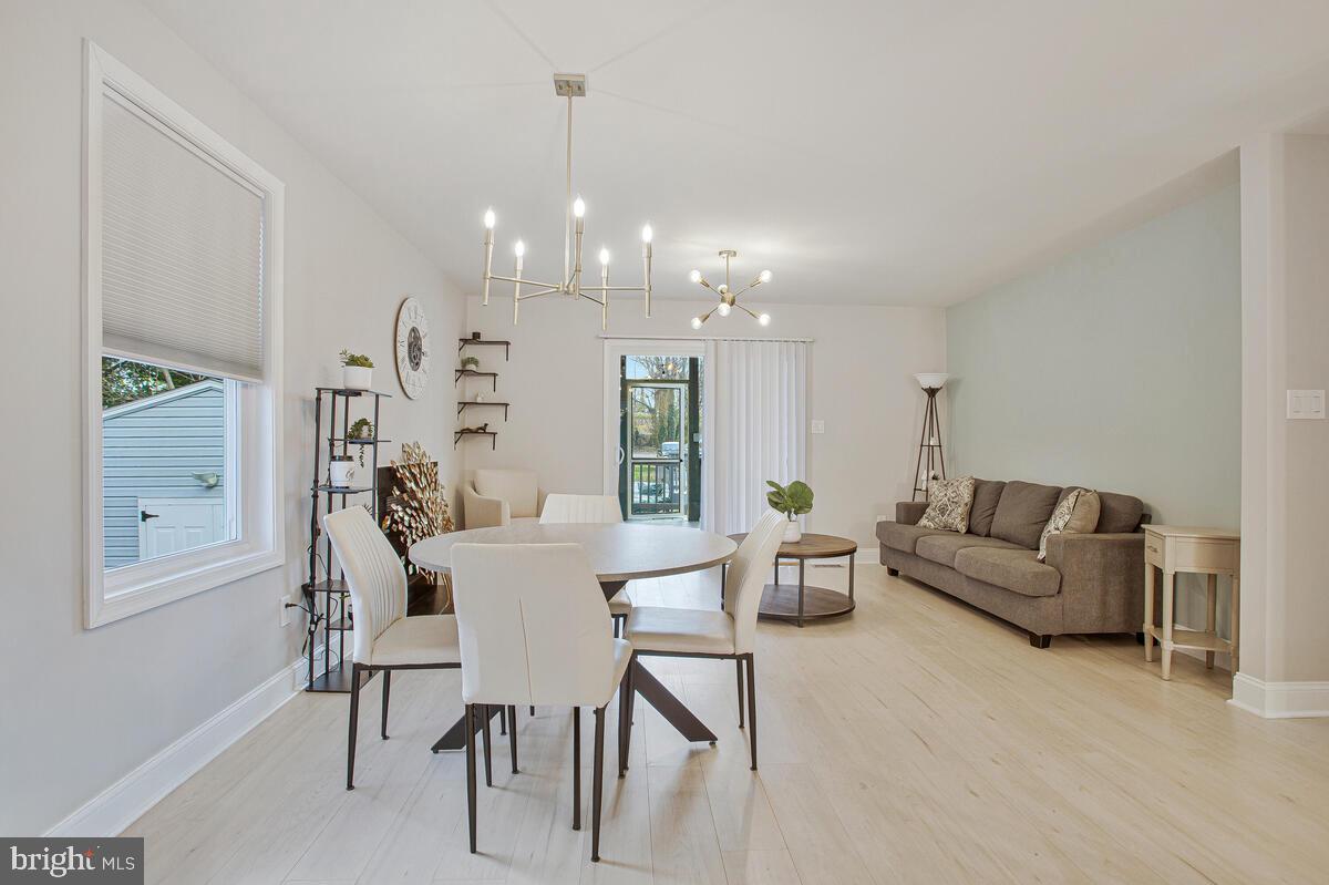 RIVIERA BEACH - Residential